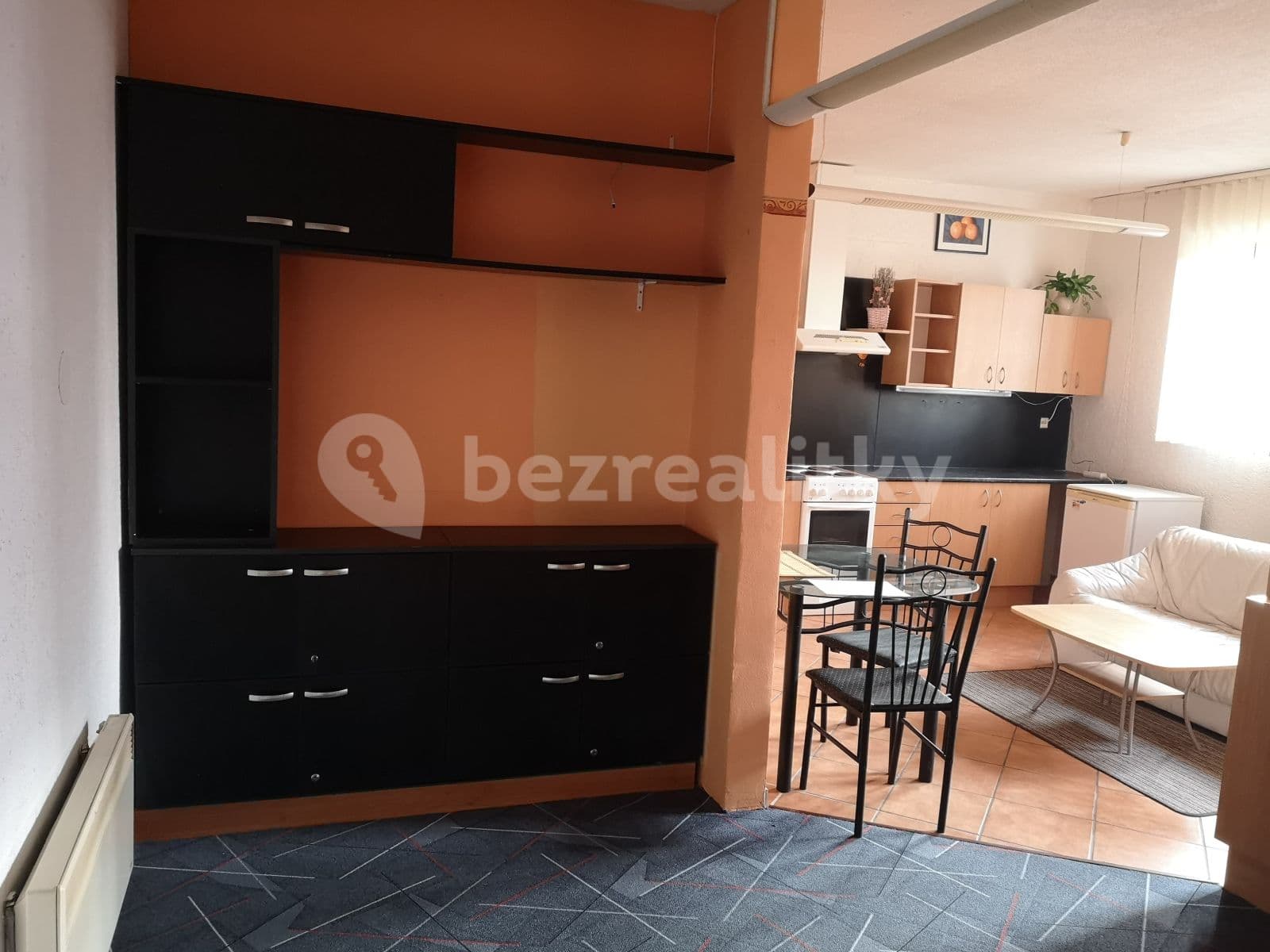 Pronájem bytu 1+kk 35 m², Samota, Olomouc, Olomoucký kraj Pronájem bytu 1+kk 35 m², Samota, Olomouc, Olomoucký kraj