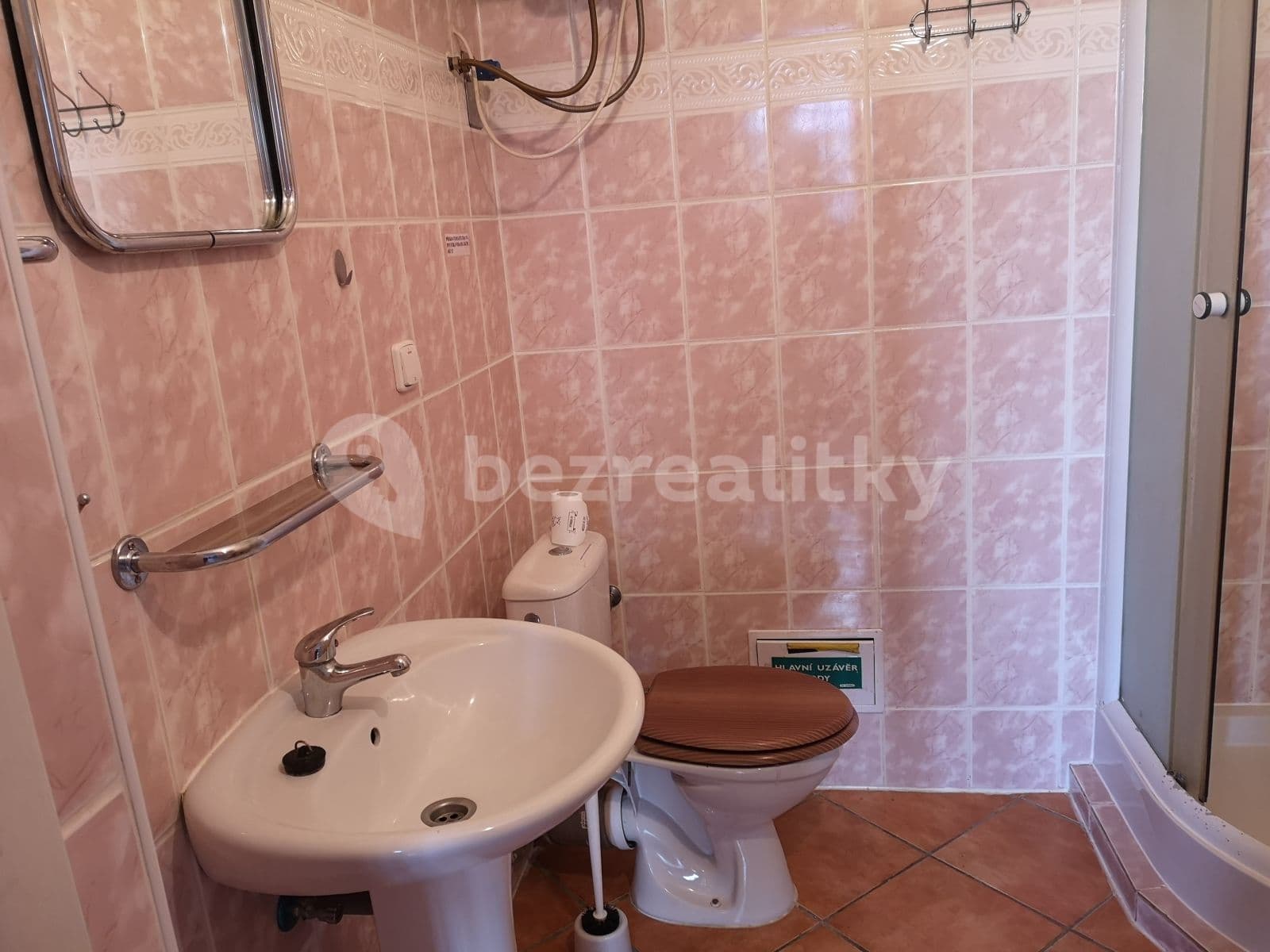Pronájem bytu 1+kk 35 m², Samota, Olomouc, Olomoucký kraj Pronájem bytu 1+kk 35 m², Samota, Olomouc, Olomoucký kraj