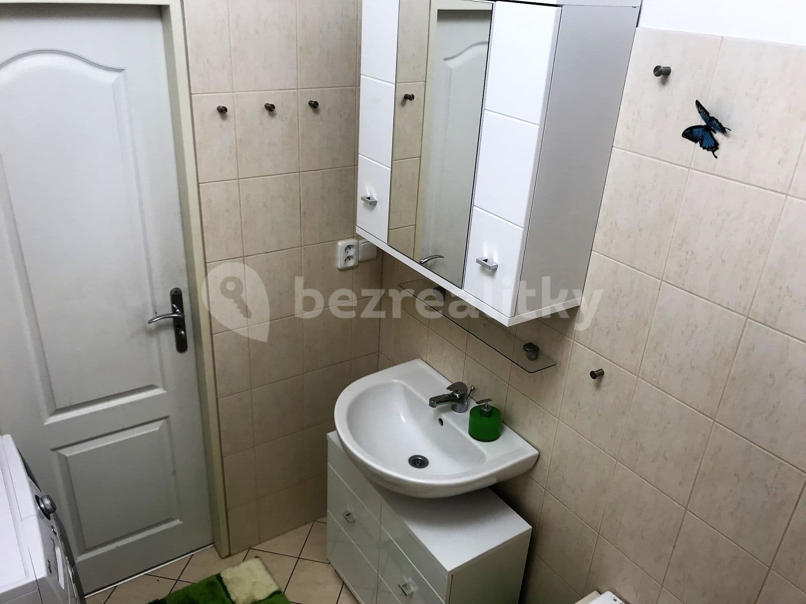 Pronájem bytu 2+kk 37 m², Přípotoční, Praha, Praha Pronájem bytu 2+kk 37 m², Přípotoční, Praha, Praha