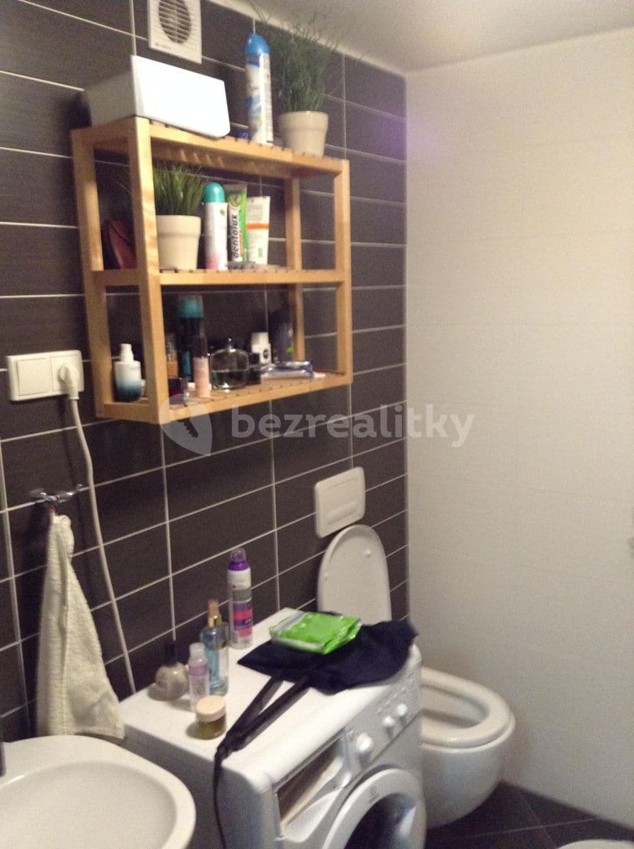 Pronájem bytu 2+kk 72 m², Jaromírova, Praha, Praha Pronájem bytu 2+kk 72 m², Jaromírova, Praha, Praha