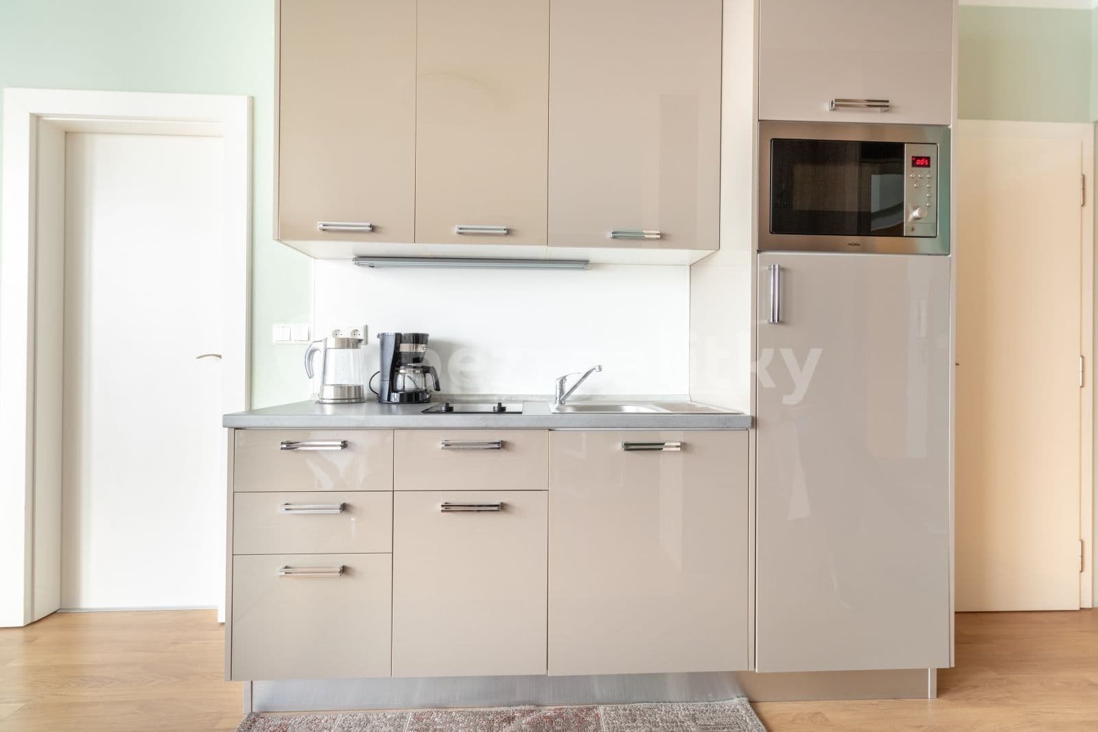 Pronájem bytu 1+kk 30 m², Konojedská, Praha, Praha Pronájem bytu 1+kk 30 m², Konojedská, Praha, Praha