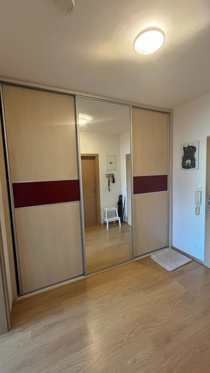 Pronájem bytu 2+kk 53 m², Kytlická, Praha, Praha Pronájem bytu 2+kk 53 m², Kytlická, Praha, Praha