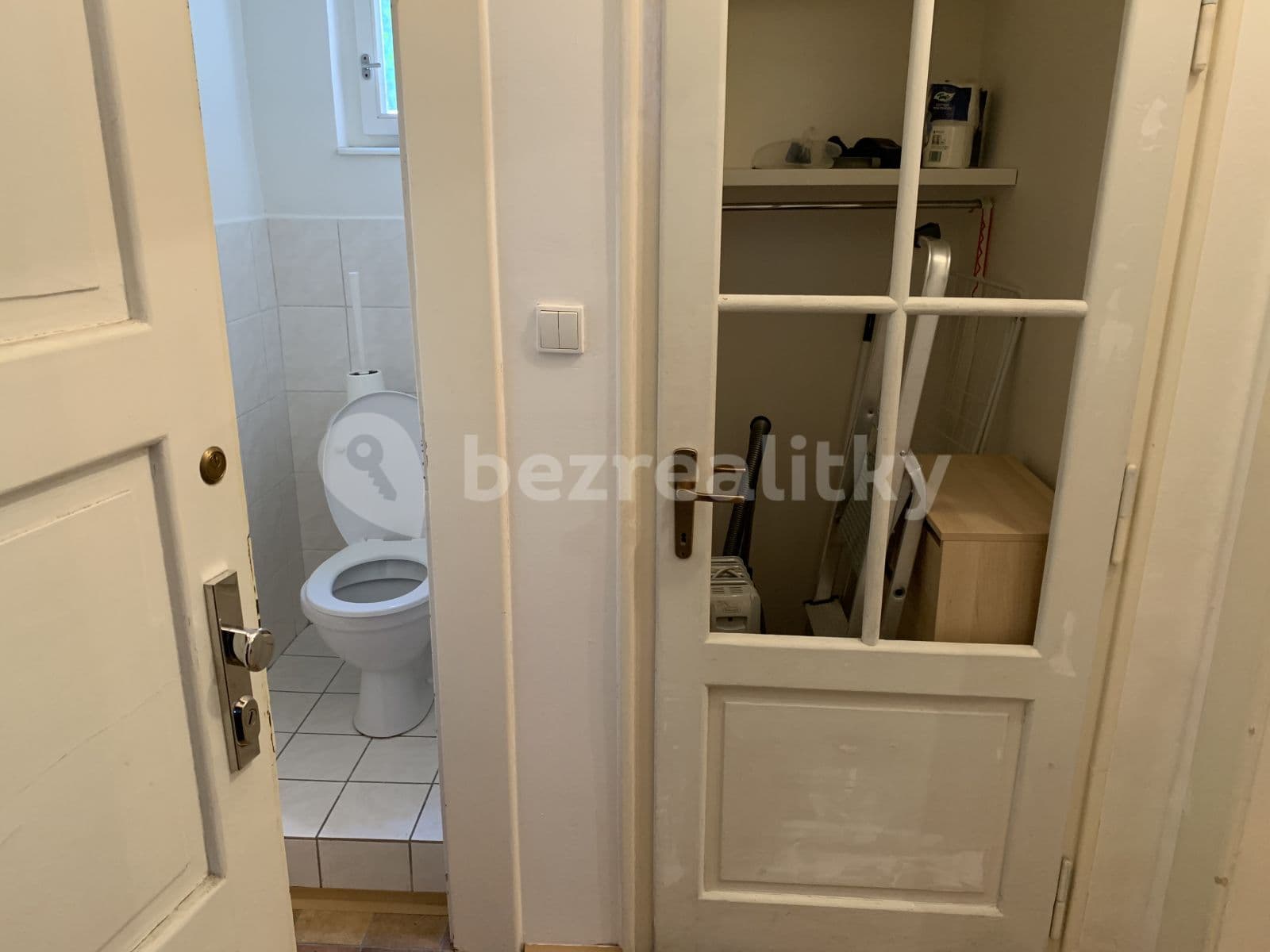 Pronájem bytu 1+1 35 m², Ostrovského, Praha, Praha Pronájem bytu 1+1 35 m², Ostrovského, Praha, Praha