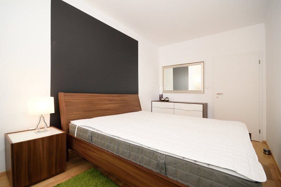 Pronájem bytu 2+kk 55 m², Makedonská, Praha, Praha Pronájem bytu 2+kk 55 m², Makedonská, Praha, Praha