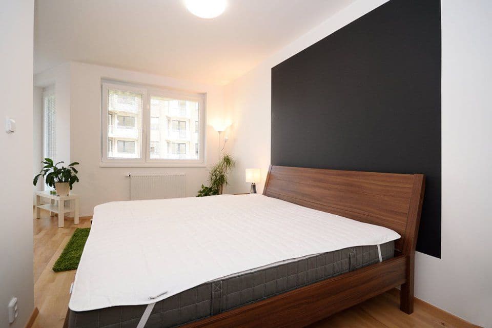 Pronájem bytu 2+kk 55 m², Makedonská, Praha, Praha Pronájem bytu 2+kk 55 m², Makedonská, Praha, Praha