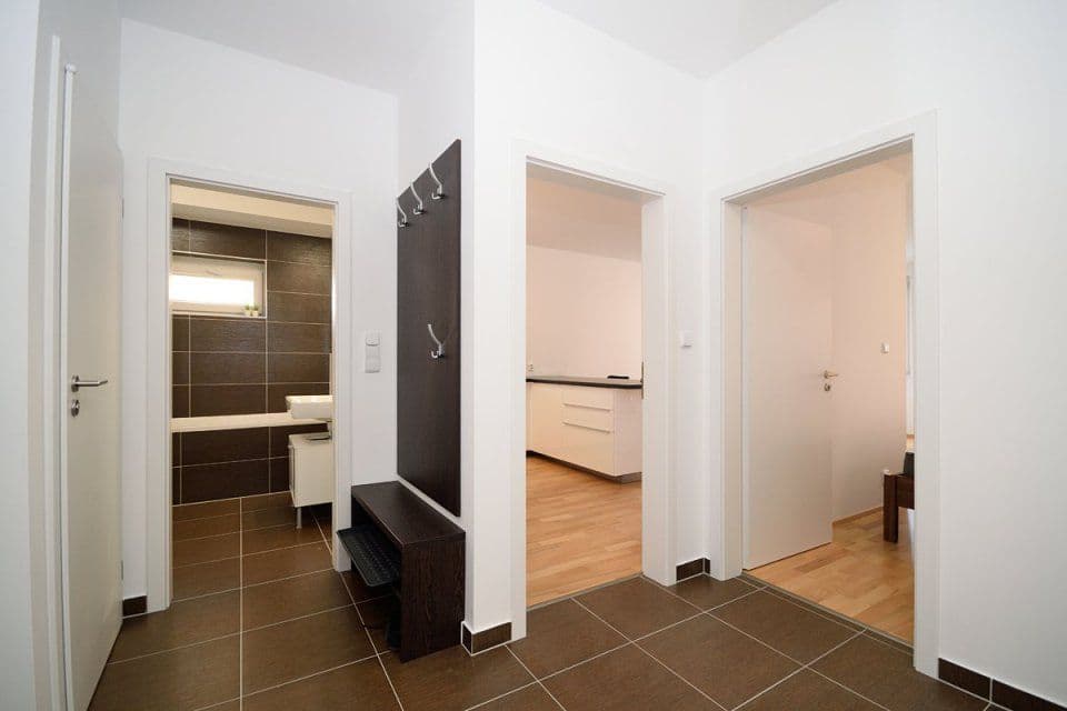 Pronájem bytu 2+kk 55 m², Makedonská, Praha, Praha Pronájem bytu 2+kk 55 m², Makedonská, Praha, Praha