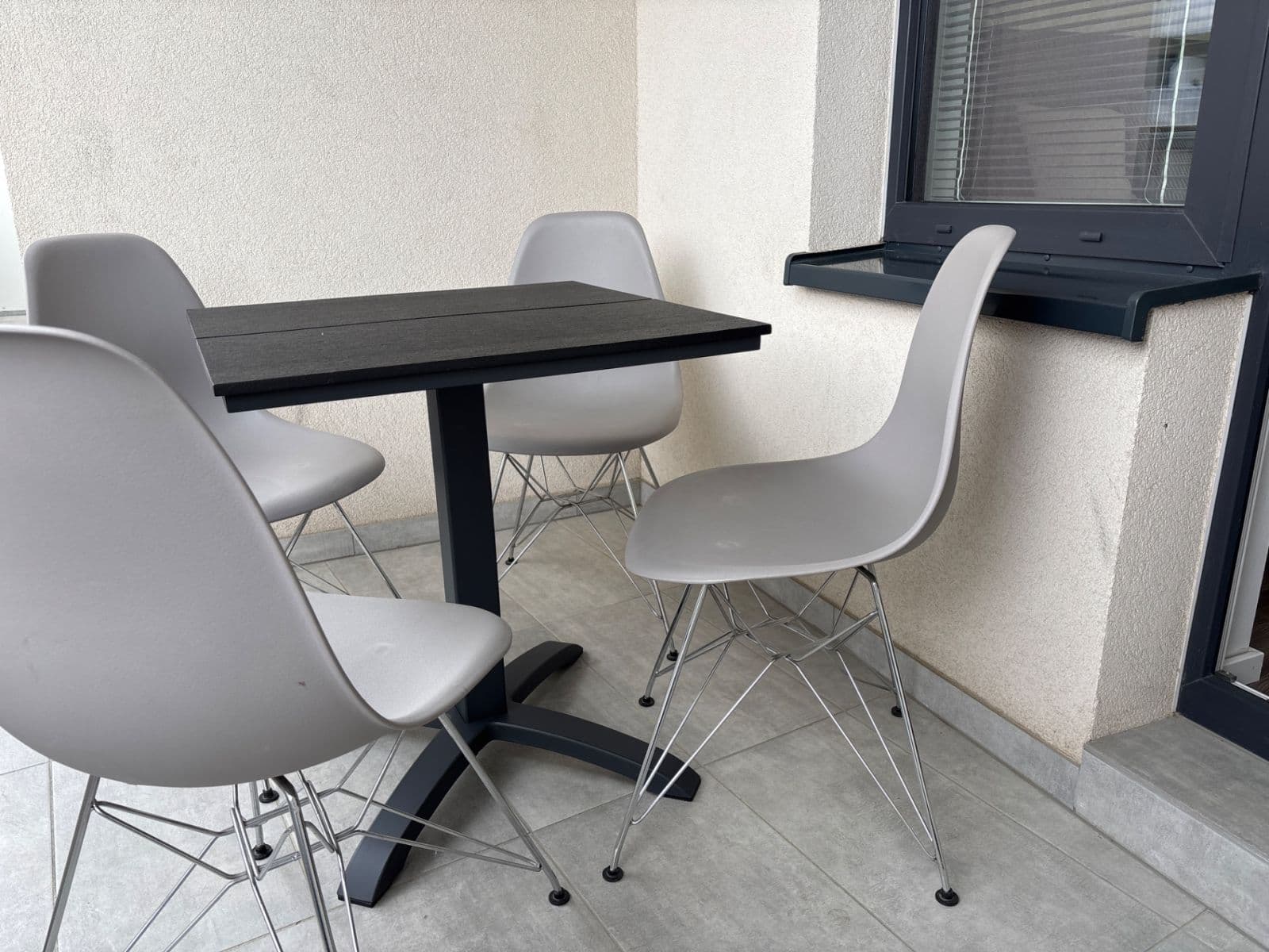 Pronájem bytu 2+kk 70 m², Zvěřinova, Praha, Praha Pronájem bytu 2+kk 70 m², Zvěřinova, Praha, Praha