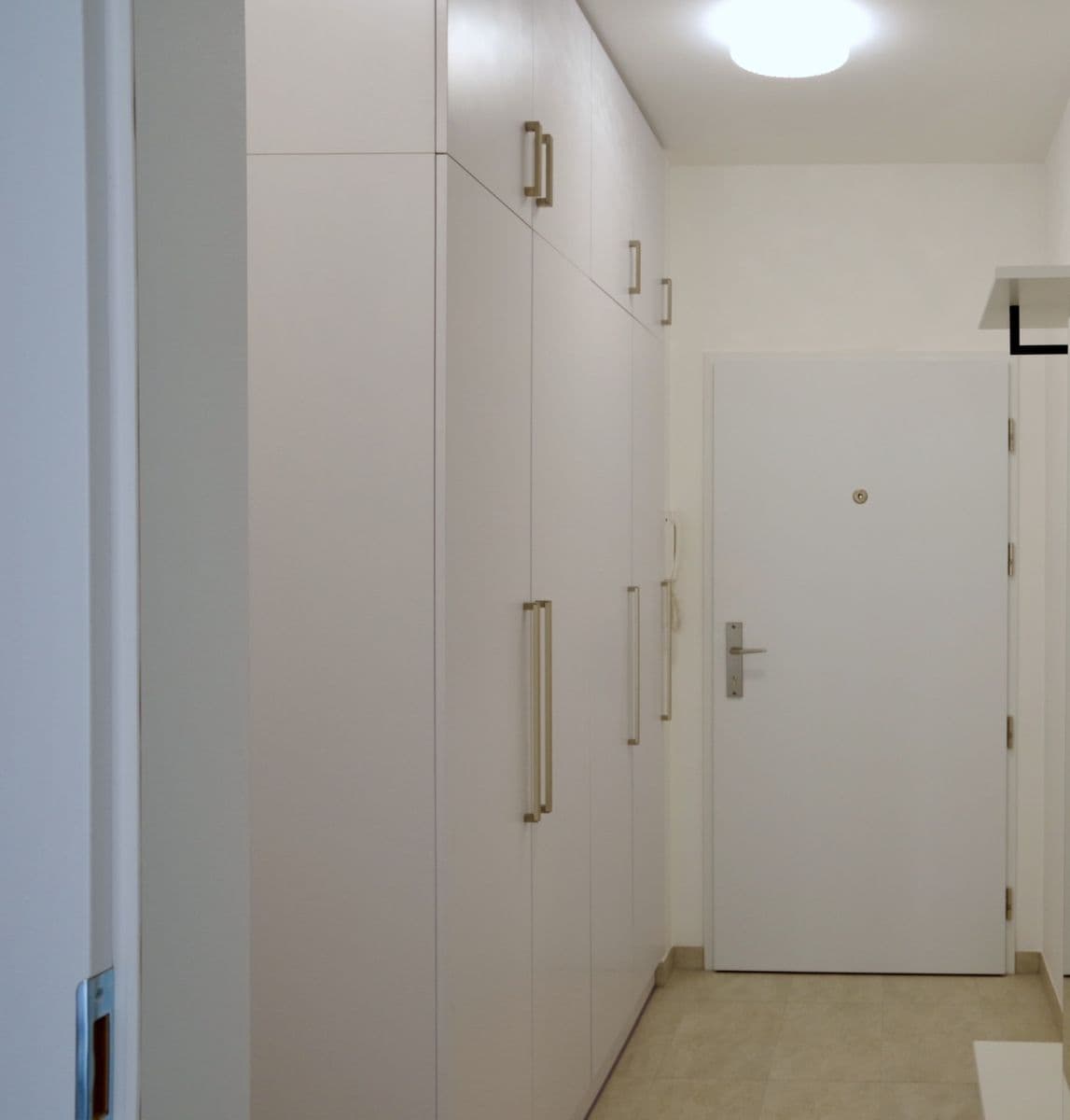 Pronájem bytu 2+kk 70 m², Zvěřinova, Praha, Praha Pronájem bytu 2+kk 70 m², Zvěřinova, Praha, Praha