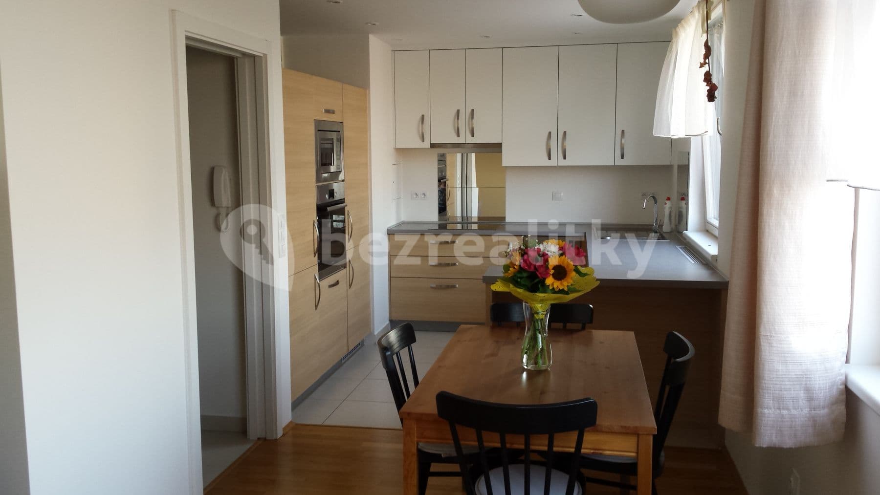 Pronájem bytu 2+kk 58 m², Písková, Praha, Praha Pronájem bytu 2+kk 58 m², Písková, Praha, Praha