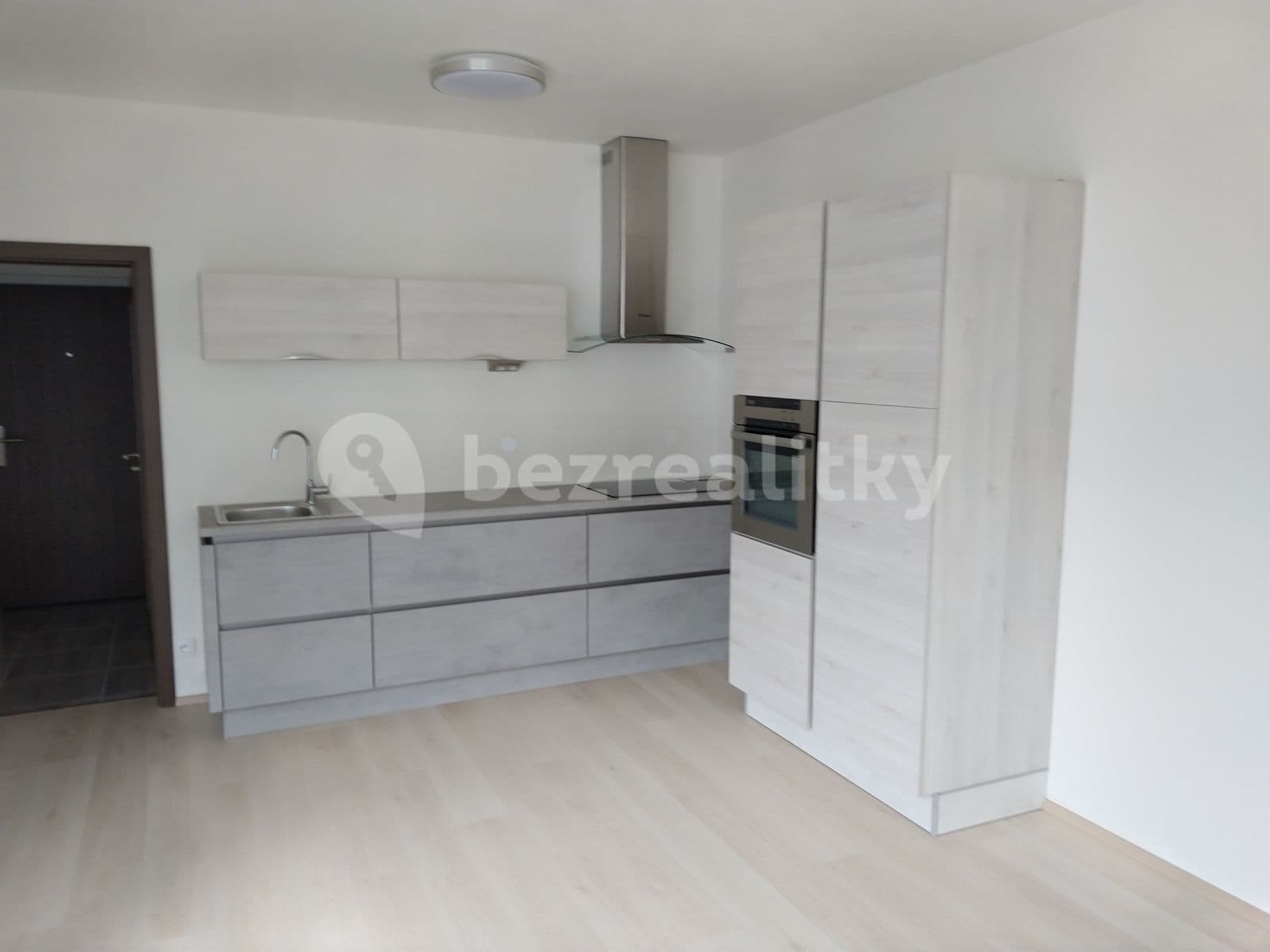 Pronájem bytu 2+kk 44 m², Vídeňská, Brno, Jihomoravský kraj Pronájem bytu 2+kk 44 m², Vídeňská, Brno, Jihomoravský kraj