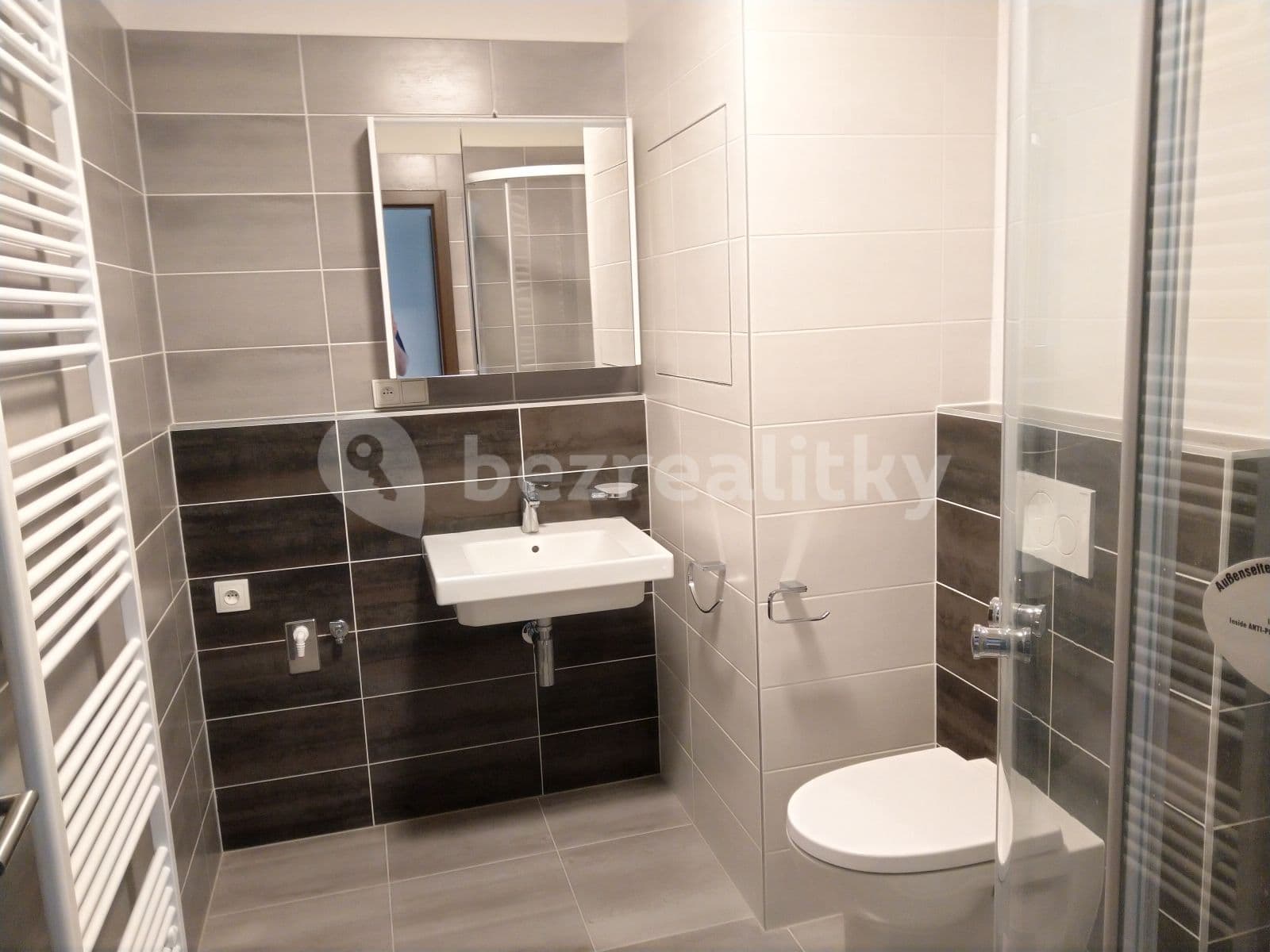 Pronájem bytu 2+kk 44 m², Vídeňská, Brno, Jihomoravský kraj Pronájem bytu 2+kk 44 m², Vídeňská, Brno, Jihomoravský kraj