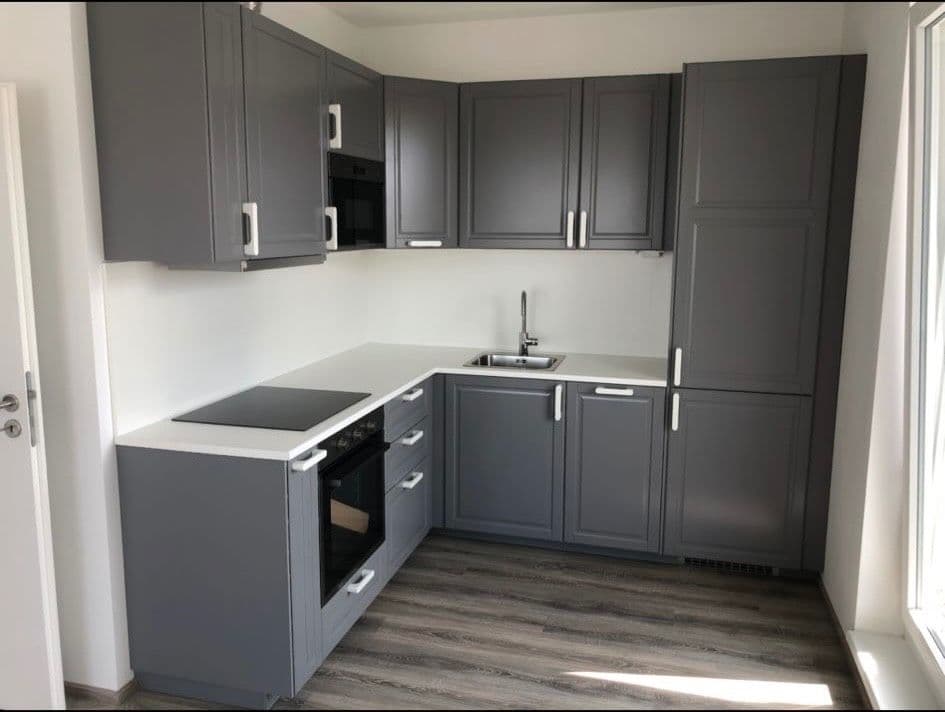 Pronájem bytu 2+kk 58 m², Hlučkova, Praha, Praha Pronájem bytu 2+kk 58 m², Hlučkova, Praha, Praha