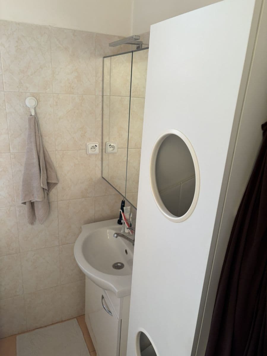 Pronájem bytu 3+1 75 m², Kochanova, Praha, Praha Pronájem bytu 3+1 75 m², Kochanova, Praha, Praha