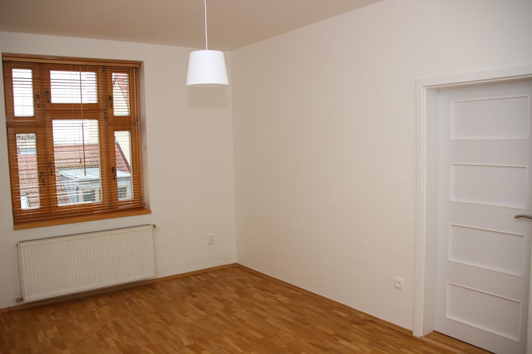Pronájem bytu 3+1 75 m², Kochanova, Praha, Praha Pronájem bytu 3+1 75 m², Kochanova, Praha, Praha
