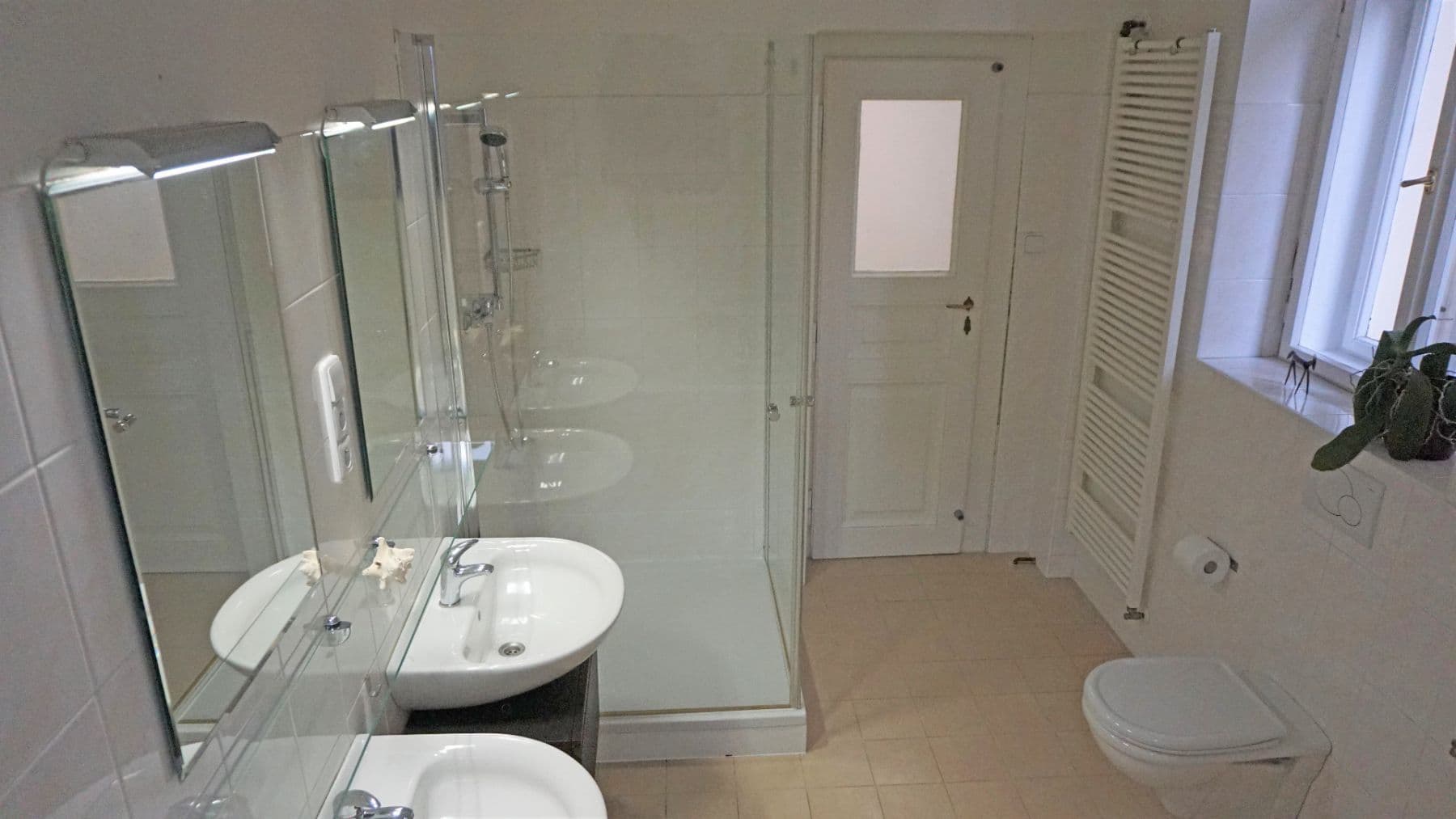 Pronájem bytu 2+1 107 m², Janáčkovo nábřeží, Praha, Praha Pronájem bytu 2+1 107 m², Janáčkovo nábřeží, Praha, Praha