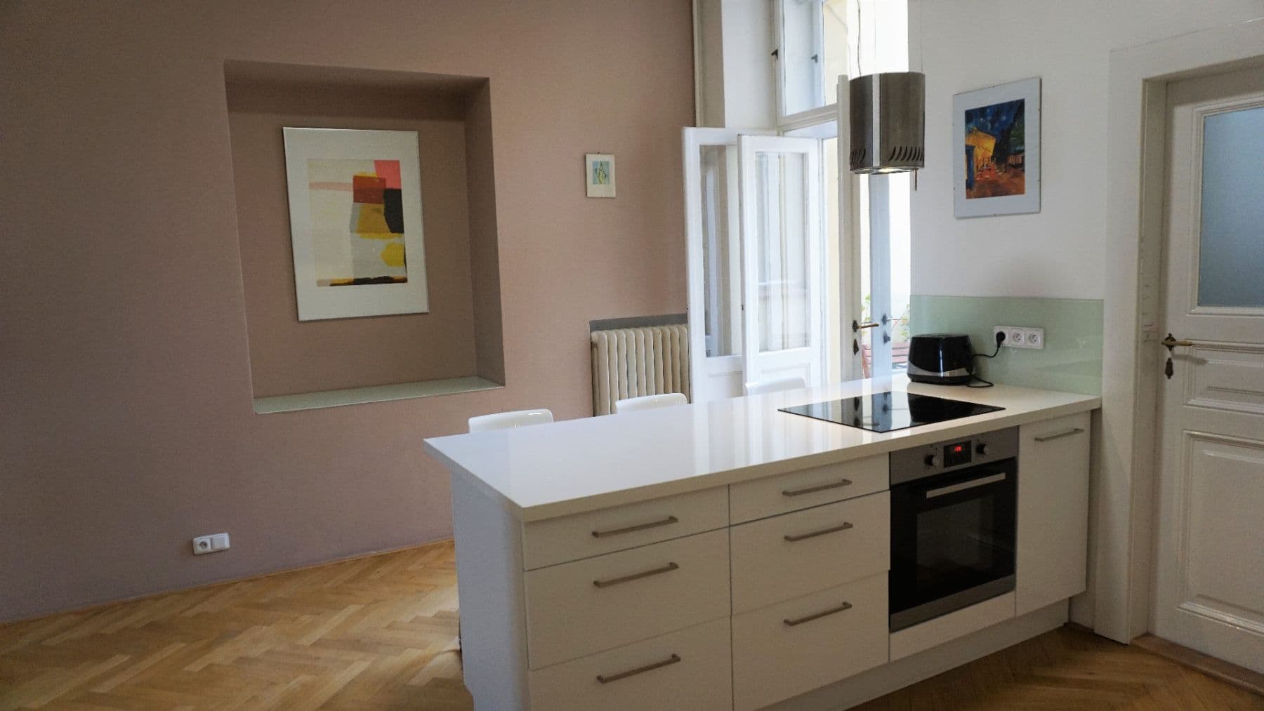 Pronájem bytu 2+1 107 m², Janáčkovo nábřeží, Praha, Praha Pronájem bytu 2+1 107 m², Janáčkovo nábřeží, Praha, Praha