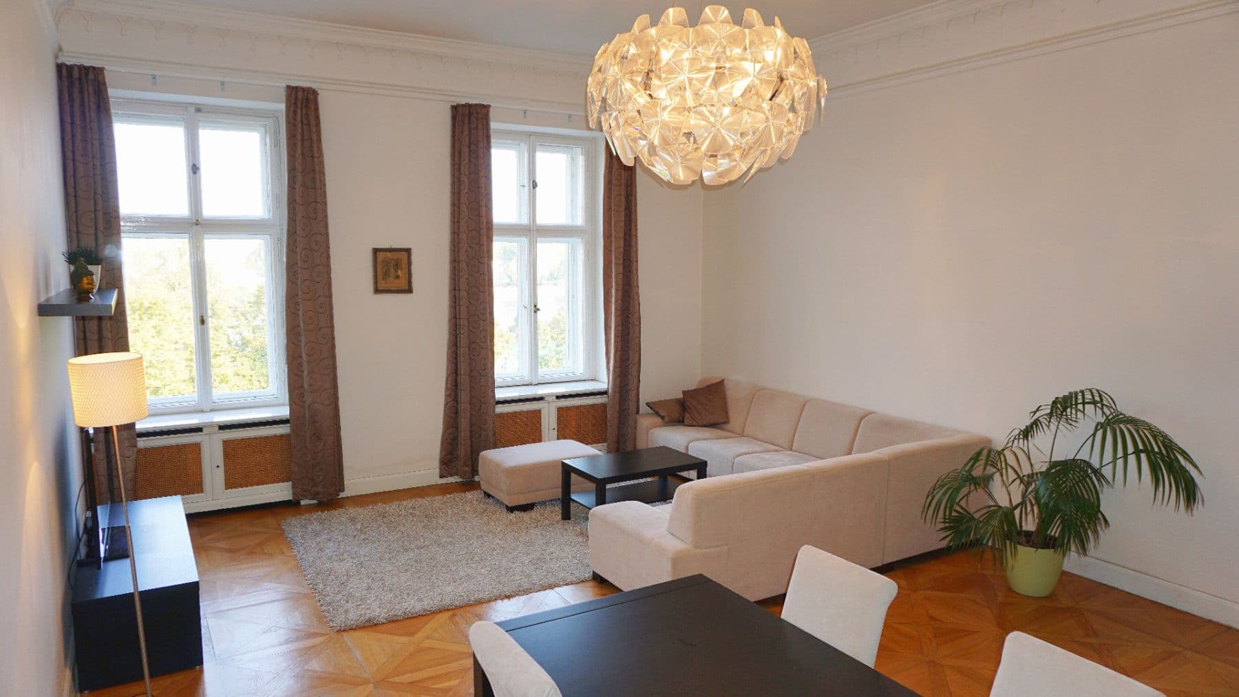 Pronájem bytu 2+1 107 m², Janáčkovo nábřeží, Praha, Praha Pronájem bytu 2+1 107 m², Janáčkovo nábřeží, Praha, Praha