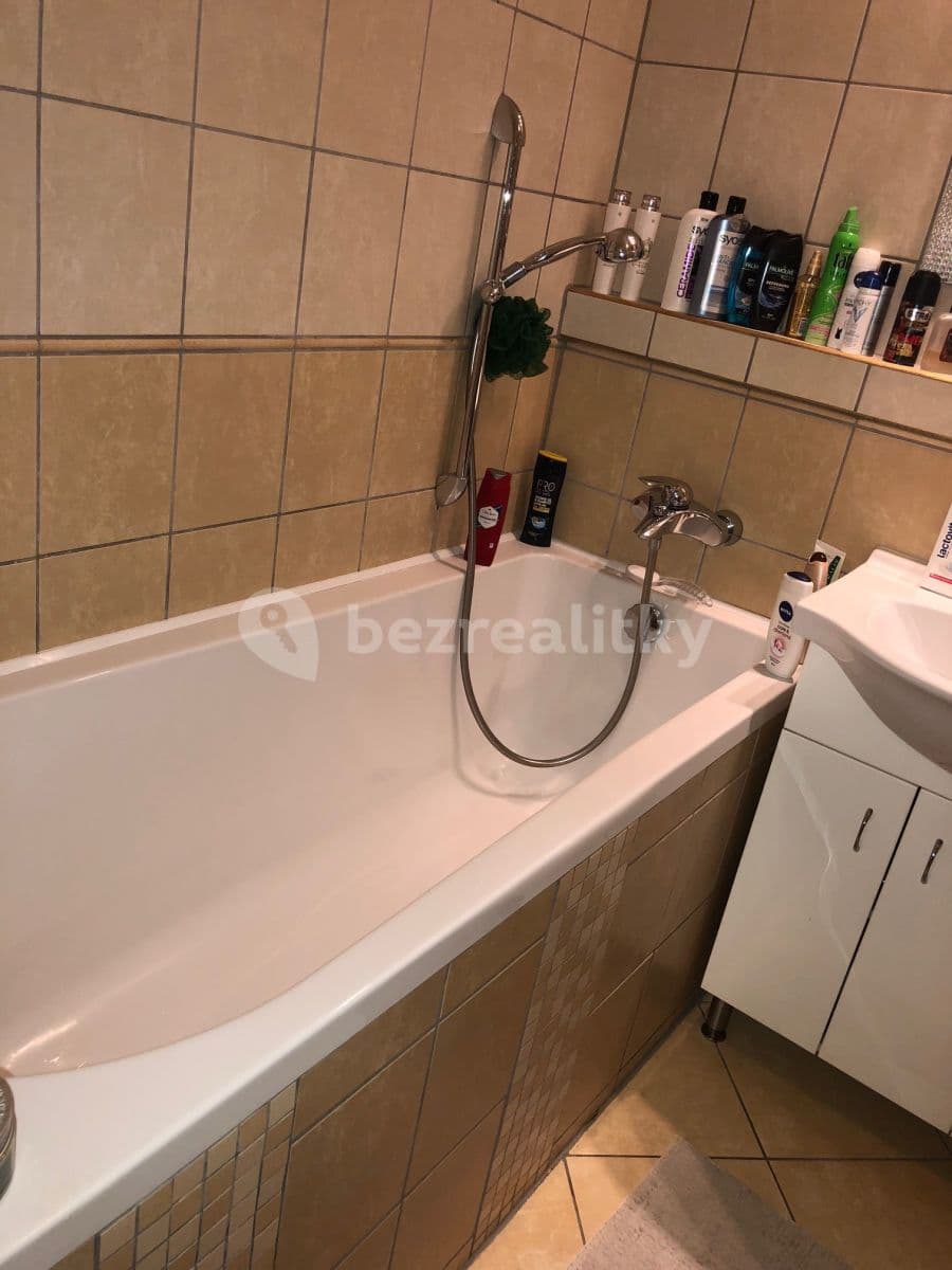 Pronájem bytu 2+1 60 m², Josefa Skupy, Most, Ústecký kraj Pronájem bytu 2+1 60 m², Josefa Skupy, Most, Ústecký kraj