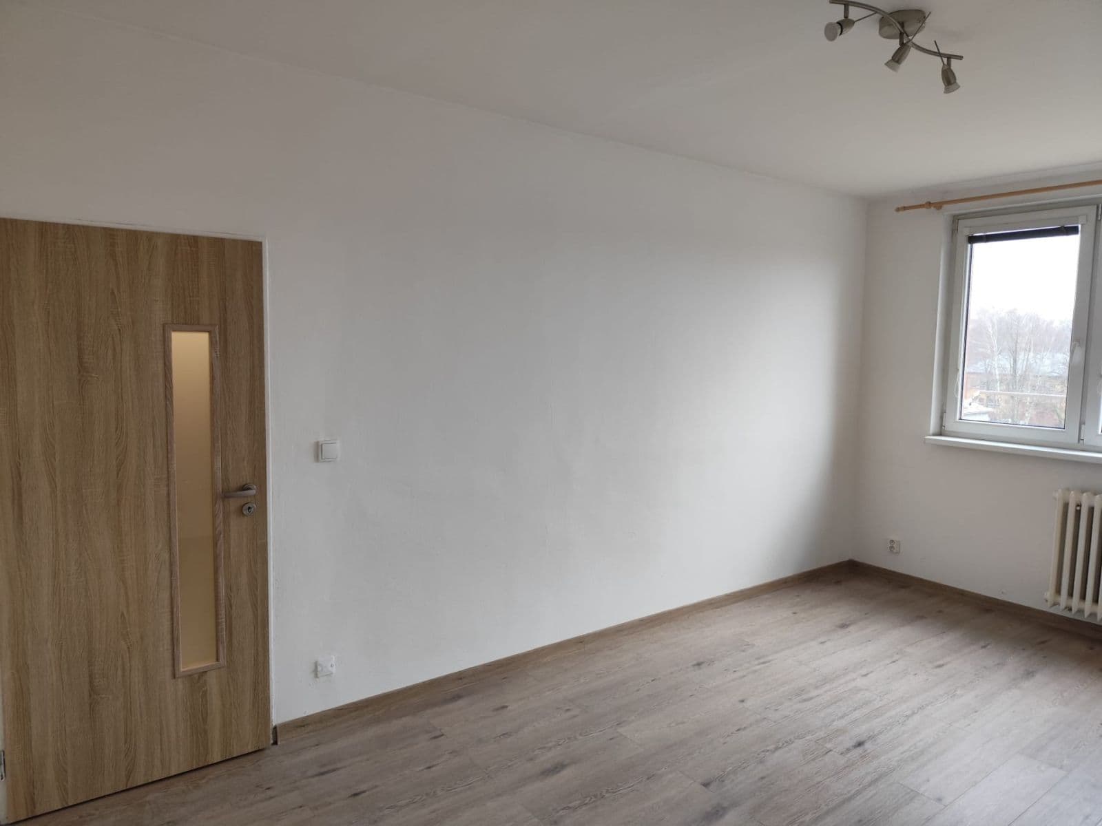 Pronájem bytu 1+1 36 m², Výškovická, Ostrava, Moravskoslezský kraj Pronájem bytu 1+1 36 m², Výškovická, Ostrava, Moravskoslezský kraj