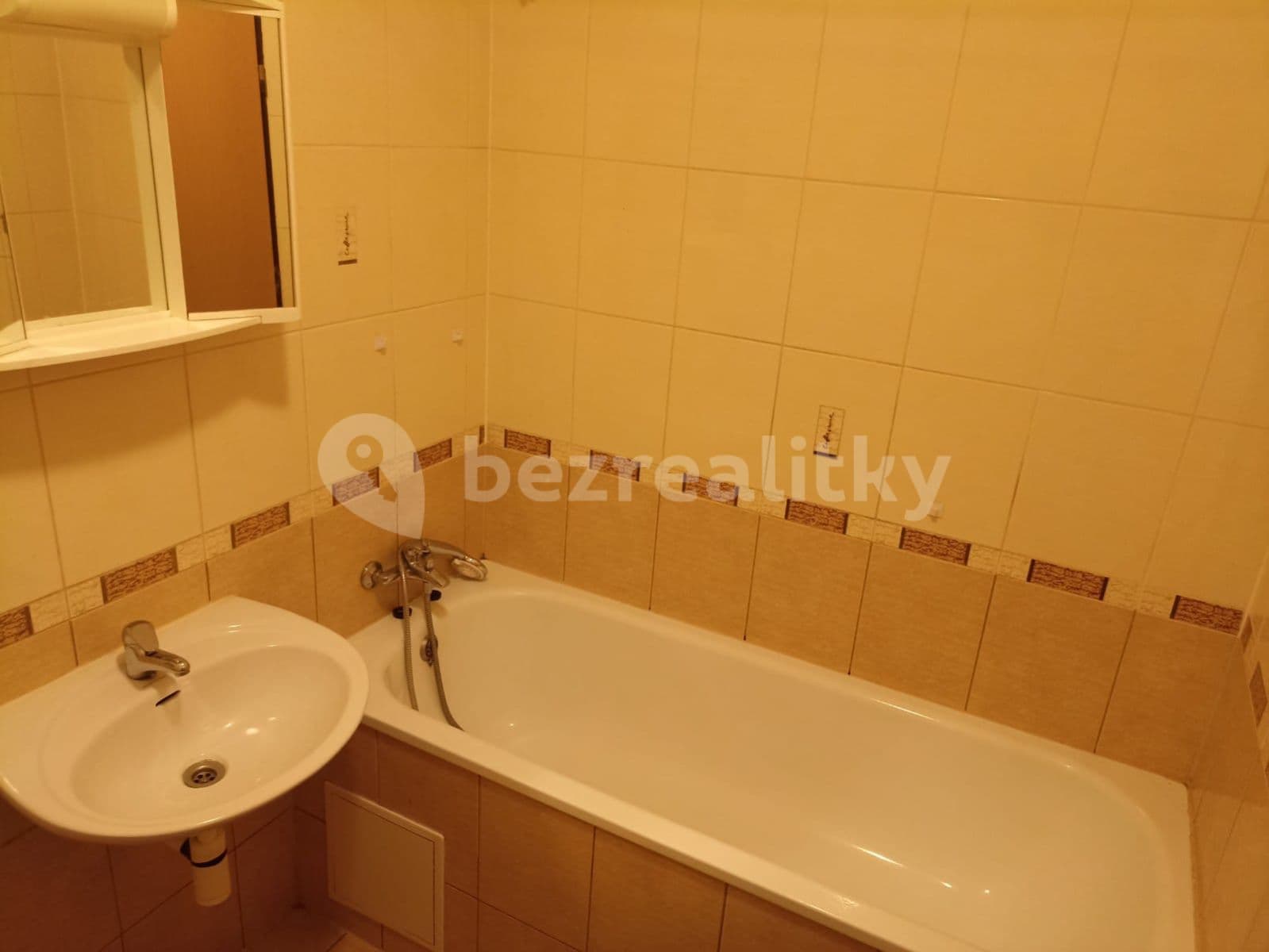 Pronájem bytu 1+kk 28 m², Plhovská, Praha, Praha Pronájem bytu 1+kk 28 m², Plhovská, Praha, Praha