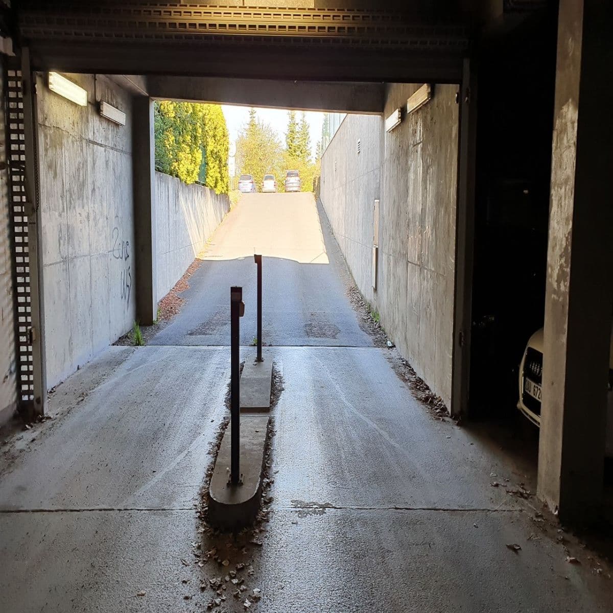 Pronájem garáže 20 m², K Horoměřicům, Praha, Praha Pronájem garáže 20 m², K Horoměřicům, Praha, Praha