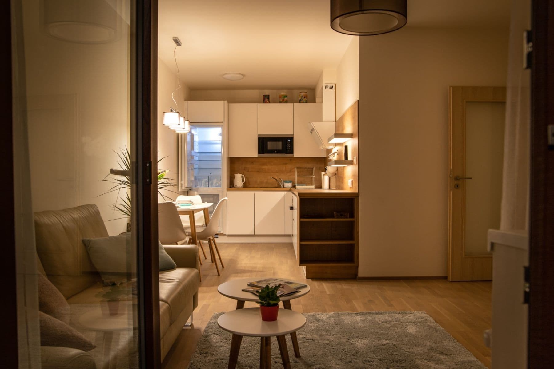 Pronájem bytu 2+kk 58 m², Pod Stolovou Horou, Praha, Praha Pronájem bytu 2+kk 58 m², Pod Stolovou Horou, Praha, Praha