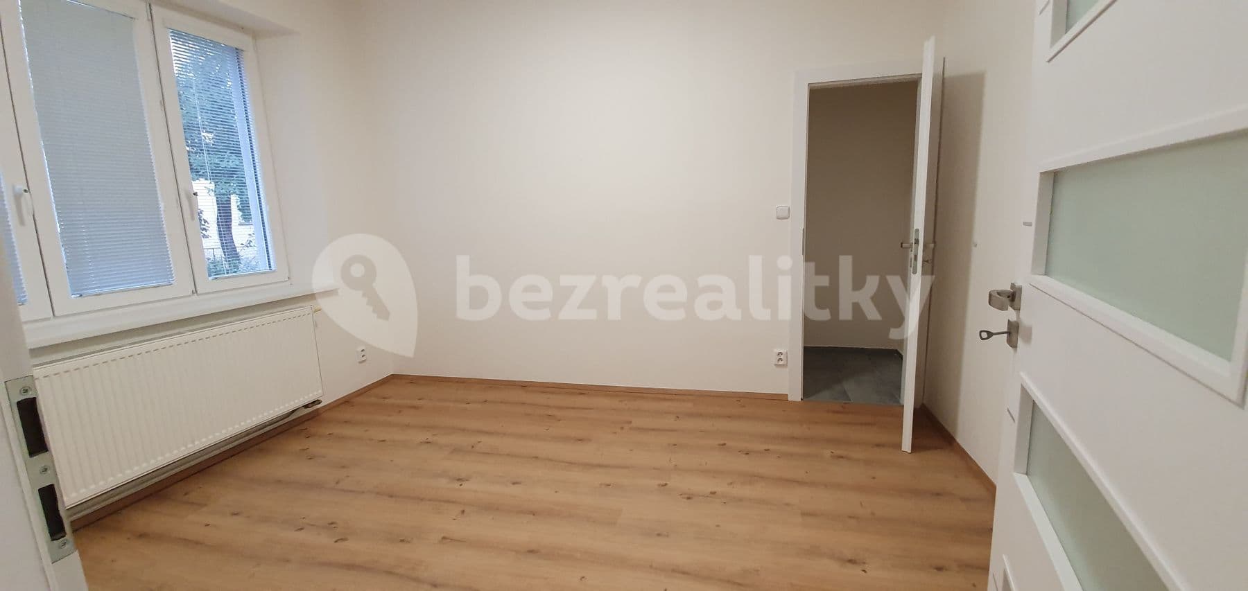 Pronájem bytu 2+kk 46 m², Uzavřená, Praha, Praha Pronájem bytu 2+kk 46 m², Uzavřená, Praha, Praha