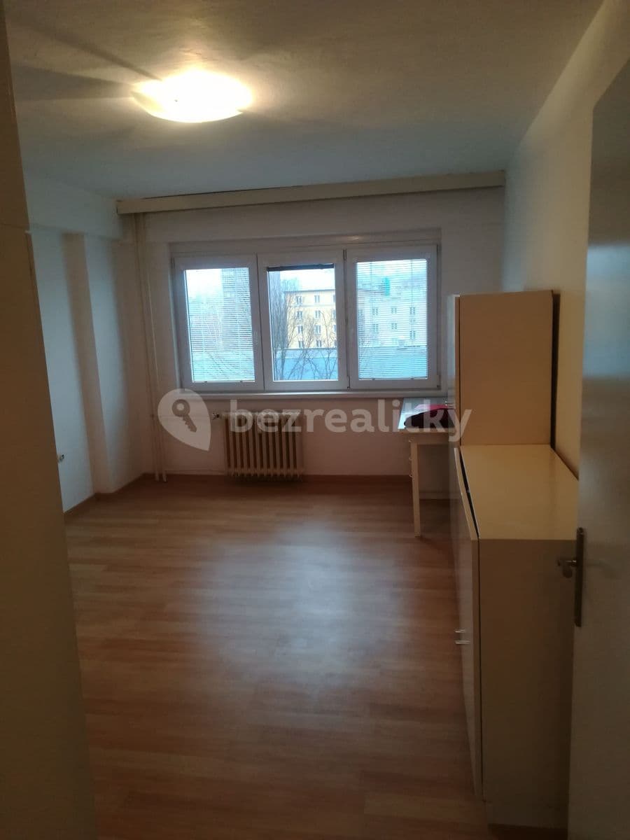 Pronájem bytu 2+1 75 m², Nádražní, Ostrava, Moravskoslezský kraj Pronájem bytu 2+1 75 m², Nádražní, Ostrava, Moravskoslezský kraj