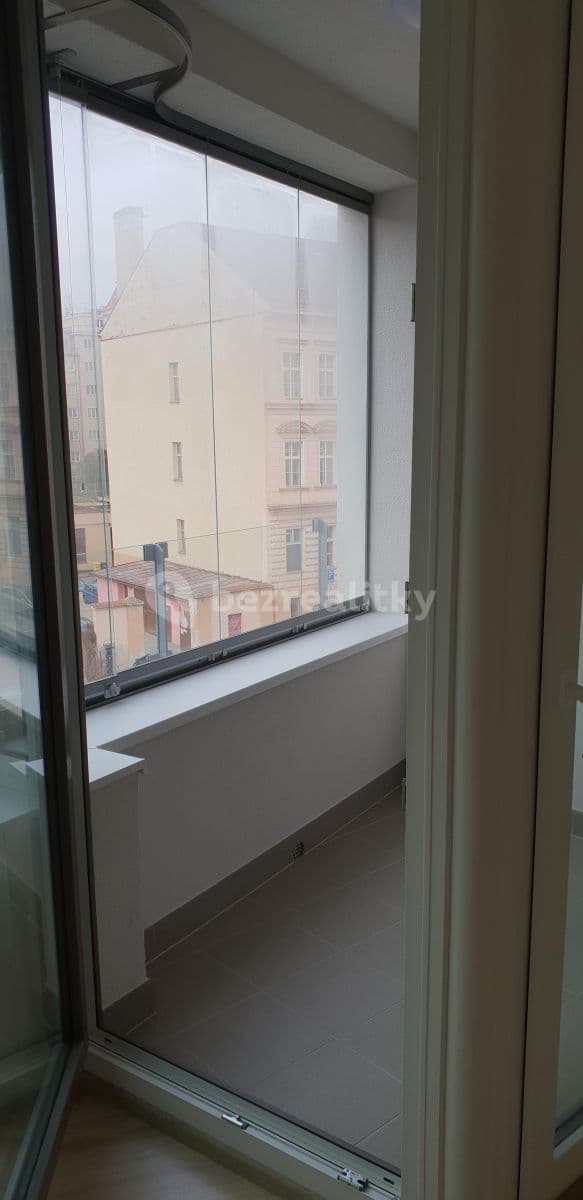 Pronájem bytu 2+kk 52 m², Pod radnicí, Praha, Praha Pronájem bytu 2+kk 52 m², Pod radnicí, Praha, Praha