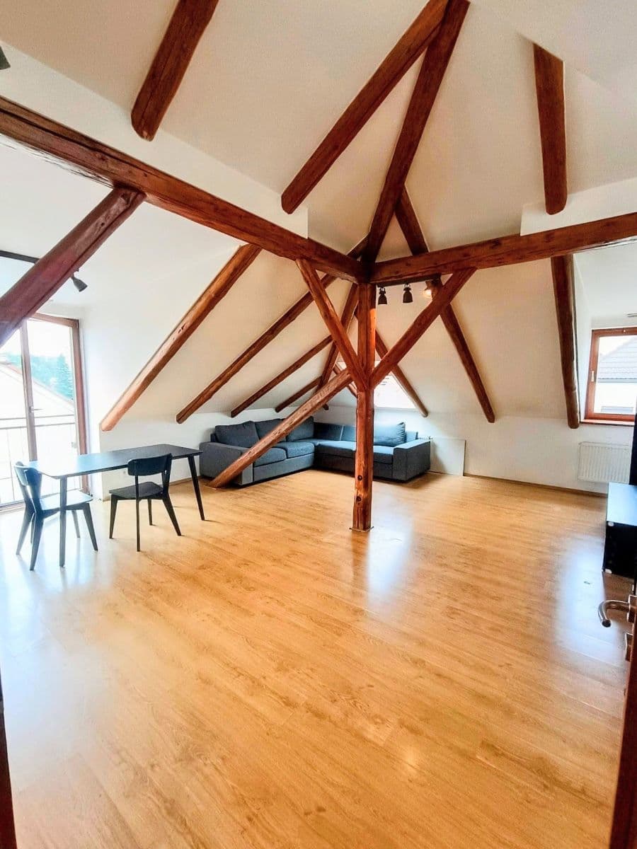 Pronájem bytu 3+kk 90 m², Klapkova, Praha, Praha Pronájem bytu 3+kk 90 m², Klapkova, Praha, Praha