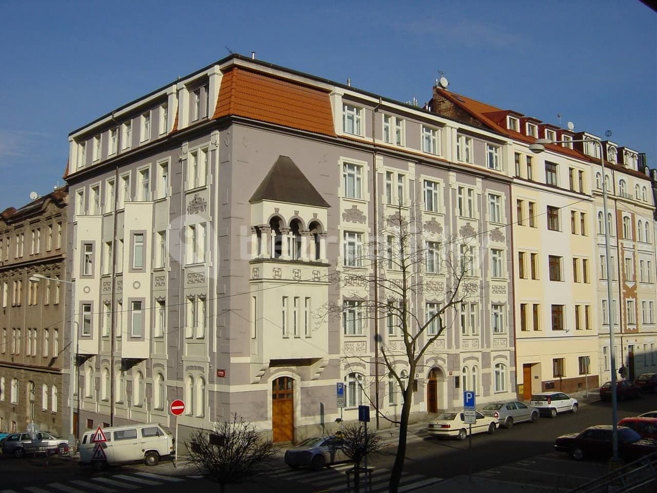 Pronájem kanceláře 15 m², Jeseniova, Praha, Praha Pronájem kanceláře 15 m², Jeseniova, Praha, Praha