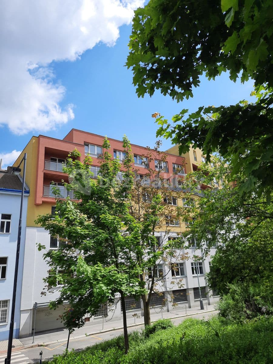 Pronájem bytu Garsoniéra 27 m², Jemnická, Praha, Praha Pronájem bytu Garsoniéra 27 m², Jemnická, Praha, Praha