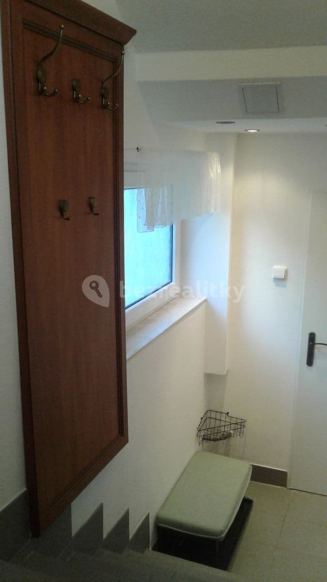 Pronájem bytu 1+1 27 m², K Čestlicům, Praha, Praha Pronájem bytu 1+1 27 m², K Čestlicům, Praha, Praha