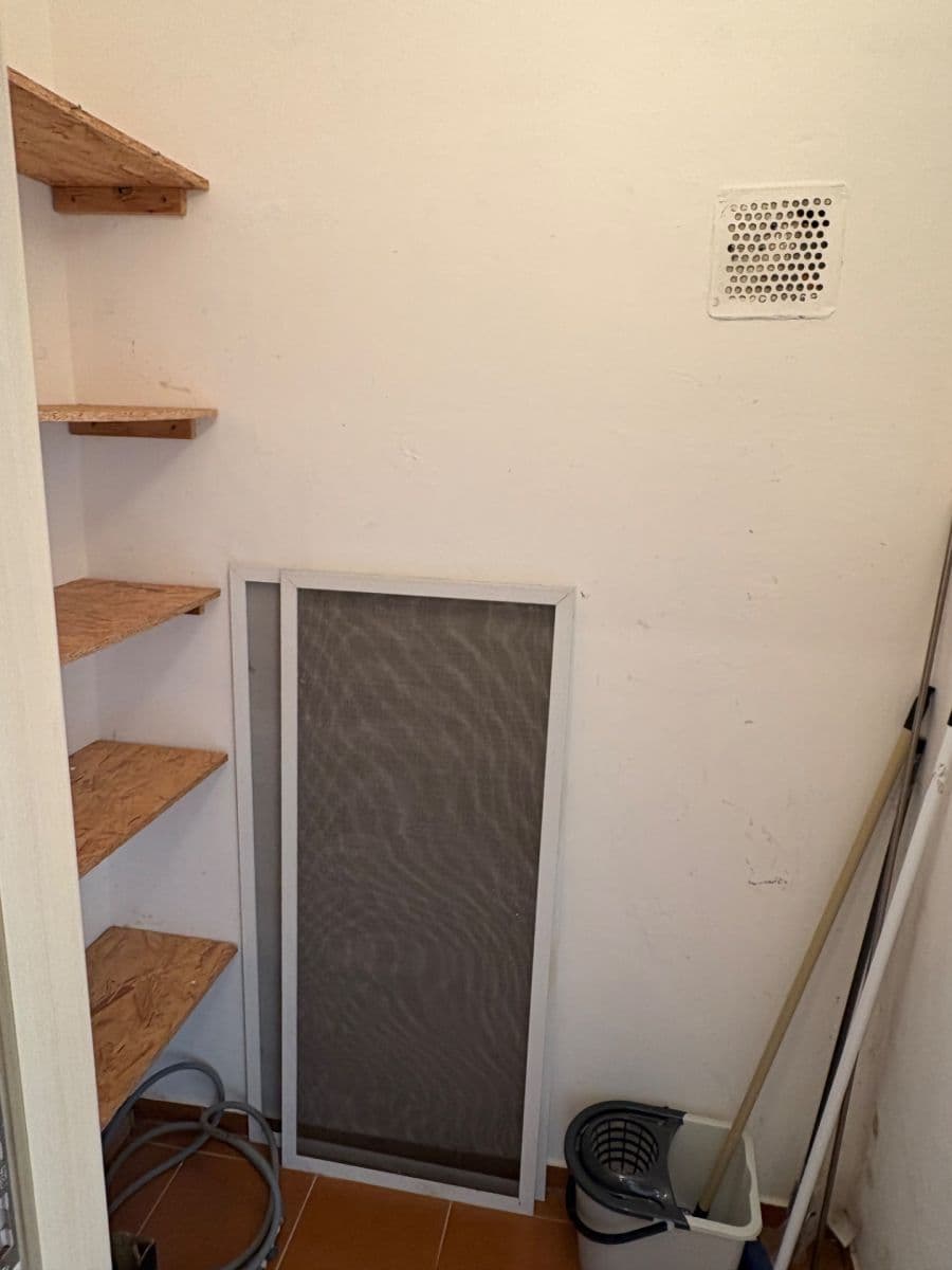 Pronájem bytu 1+1 55 m², Mezidomí, Ústí nad Labem, Ústecký kraj Pronájem bytu 1+1 55 m², Mezidomí, Ústí nad Labem, Ústecký kraj