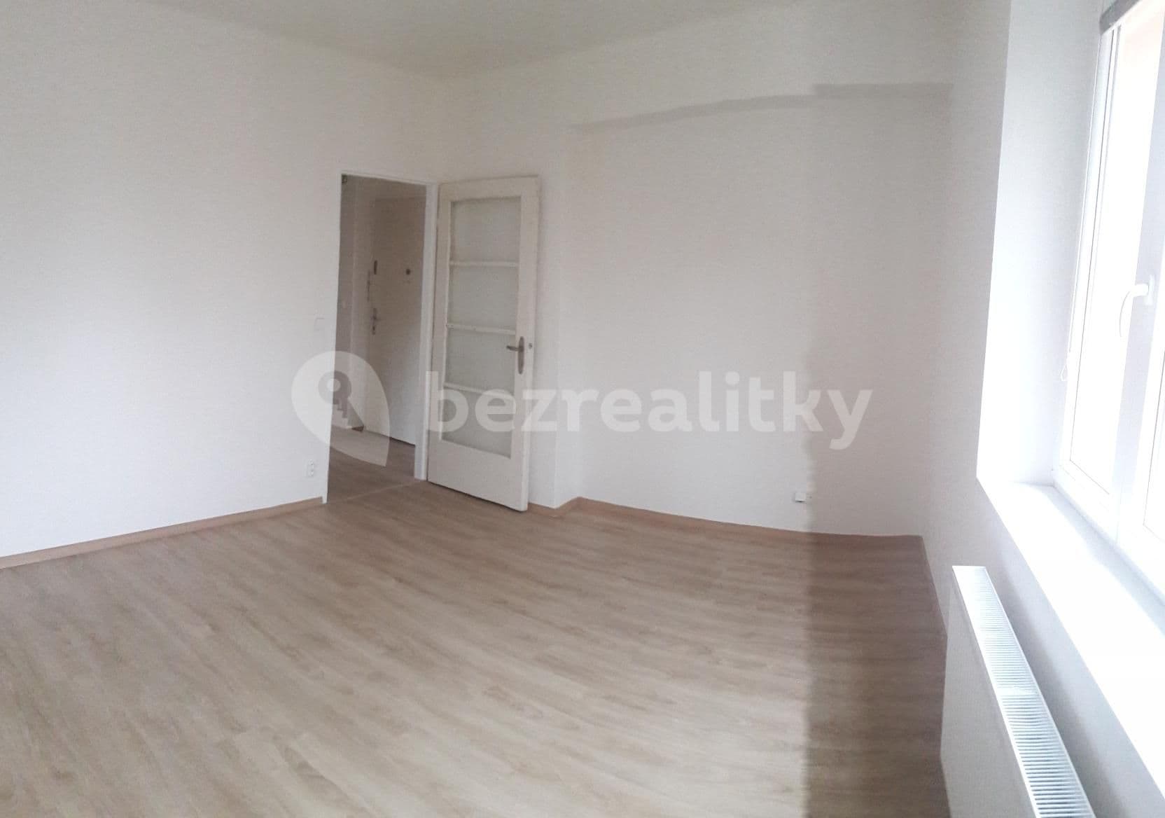 Pronájem bytu 1+1 45 m², Na Klášterním, Praha, Praha Pronájem bytu 1+1 45 m², Na Klášterním, Praha, Praha