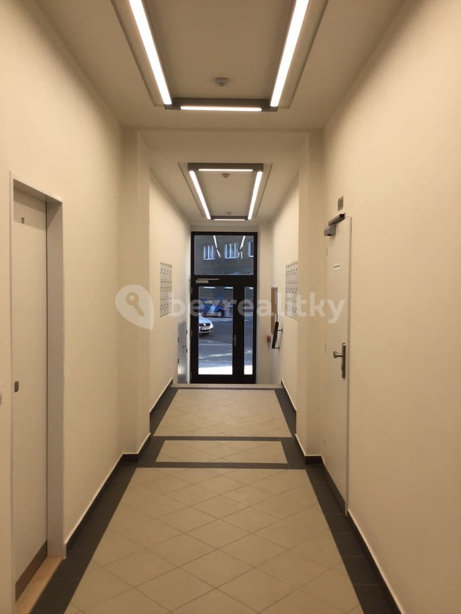 Pronájem bytu 2+kk 46 m², Lihovarská, Praha, Praha Pronájem bytu 2+kk 46 m², Lihovarská, Praha, Praha