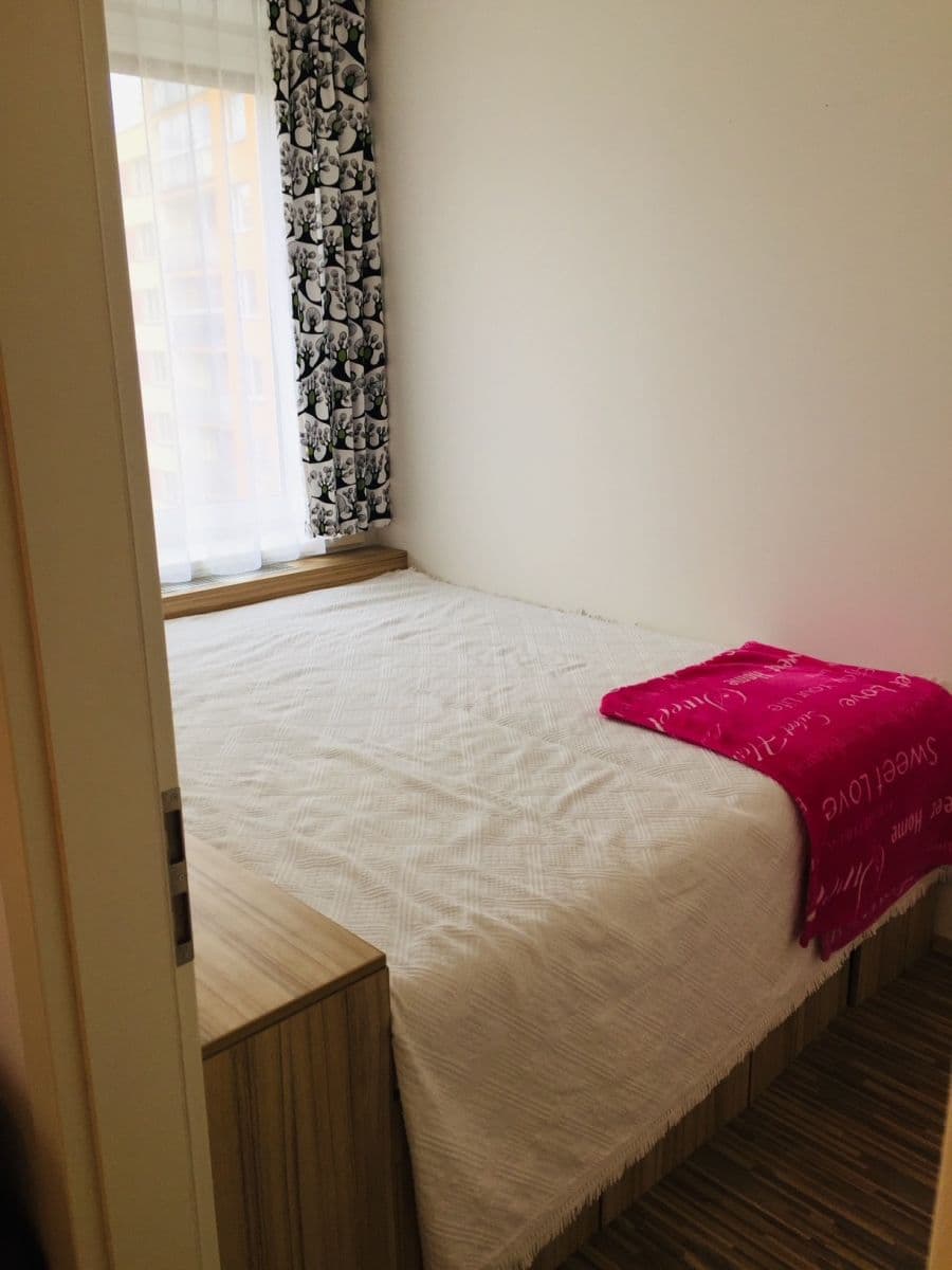 Pronájem bytu 2+kk 42 m², U Zahradního města, Praha, Praha Pronájem bytu 2+kk 42 m², U Zahradního města, Praha, Praha