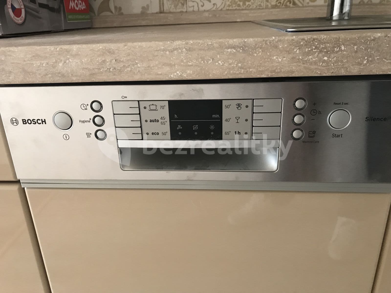 Pronájem bytu 2+kk 44 m², K Rovinám, Praha, Praha Pronájem bytu 2+kk 44 m², K Rovinám, Praha, Praha