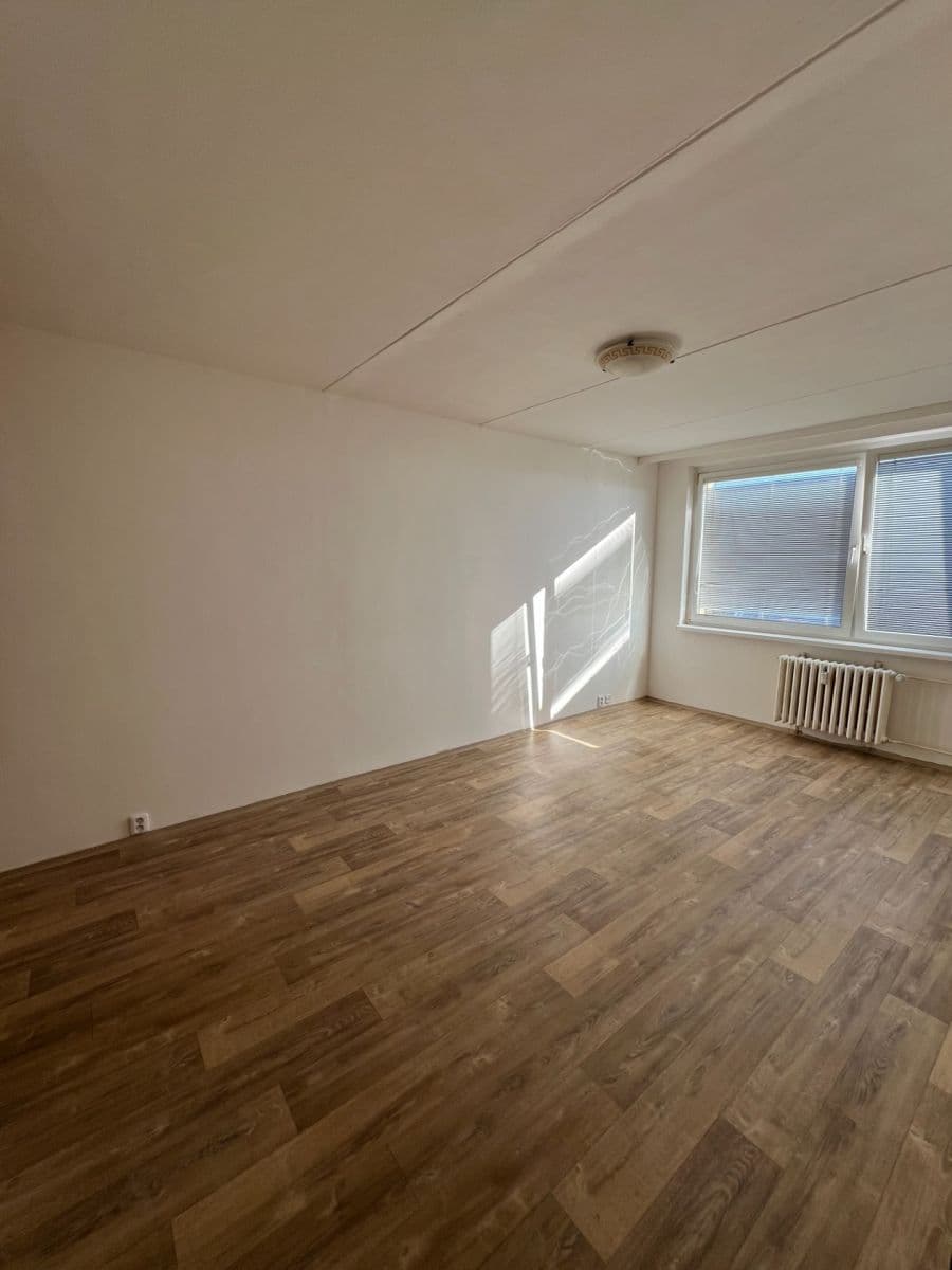 Pronájem bytu 2+kk 44 m², K Rovinám, Praha, Praha Pronájem bytu 2+kk 44 m², K Rovinám, Praha, Praha