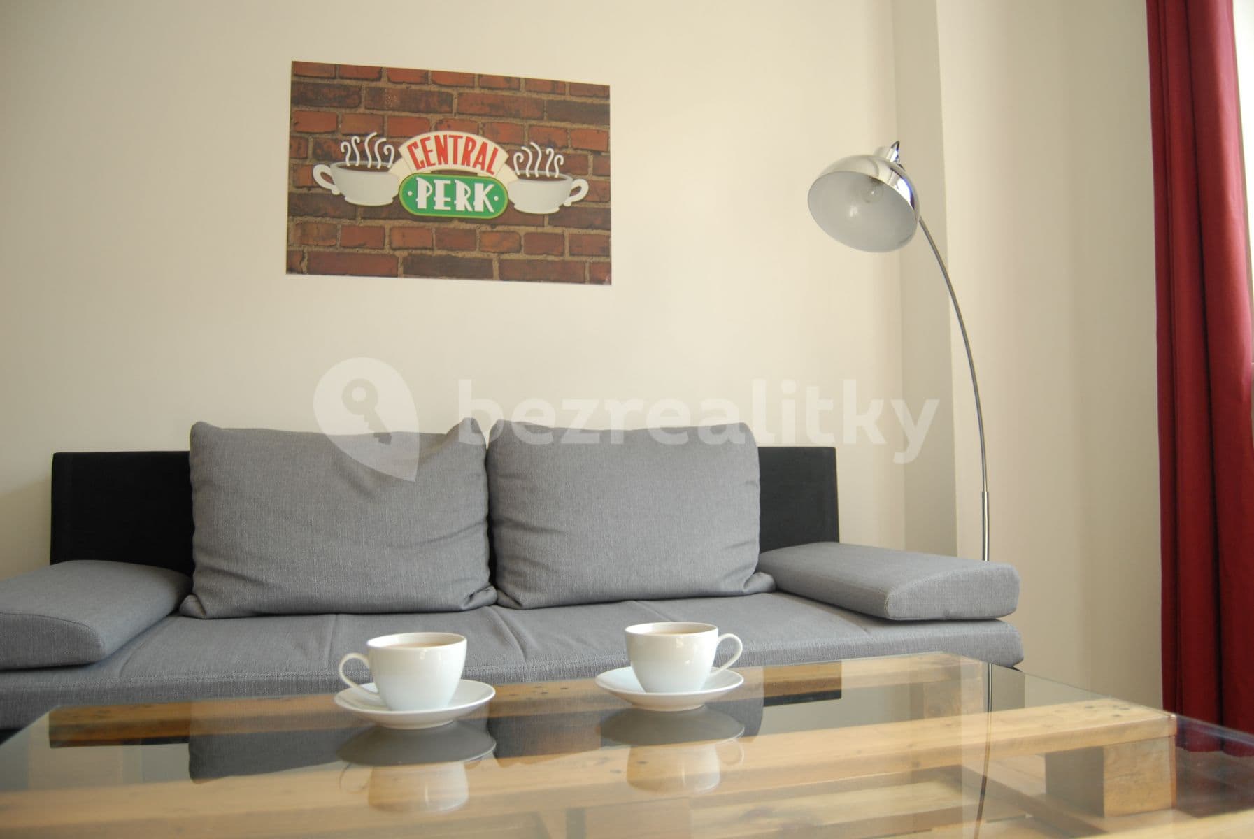 Pronájem bytu Garsoniéra 37 m², 5. května, Praha, Praha Pronájem bytu Garsoniéra 37 m², 5. května, Praha, Praha