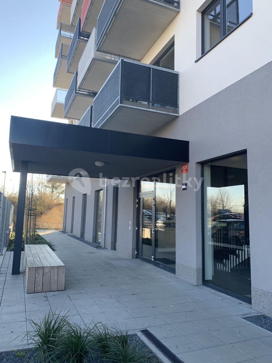 Pronájem bytu 1+kk 27 m², Holýšovská, Praha, Praha Pronájem bytu 1+kk 27 m², Holýšovská, Praha, Praha