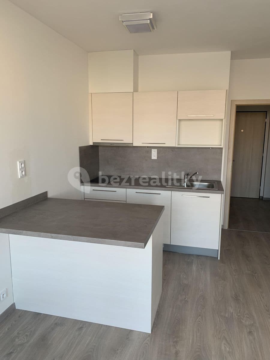 Pronájem bytu 1+kk 27 m², Holýšovská, Praha, Praha Pronájem bytu 1+kk 27 m², Holýšovská, Praha, Praha