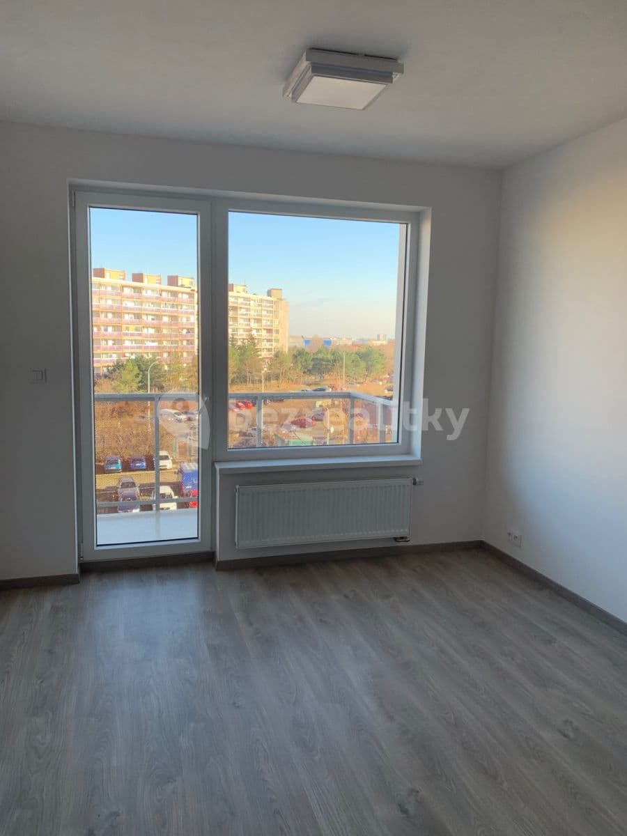 Pronájem bytu 1+kk 27 m², Holýšovská, Praha, Praha Pronájem bytu 1+kk 27 m², Holýšovská, Praha, Praha