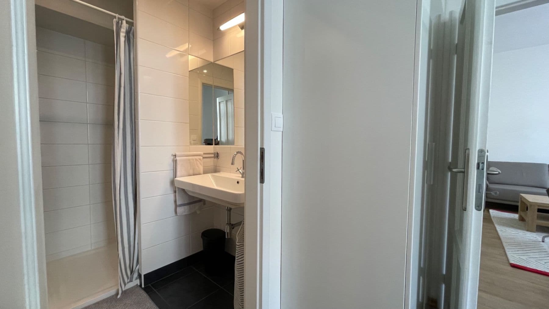 Pronájem bytu 2+kk 42 m², Sarajevská, Praha, Praha Pronájem bytu 2+kk 42 m², Sarajevská, Praha, Praha