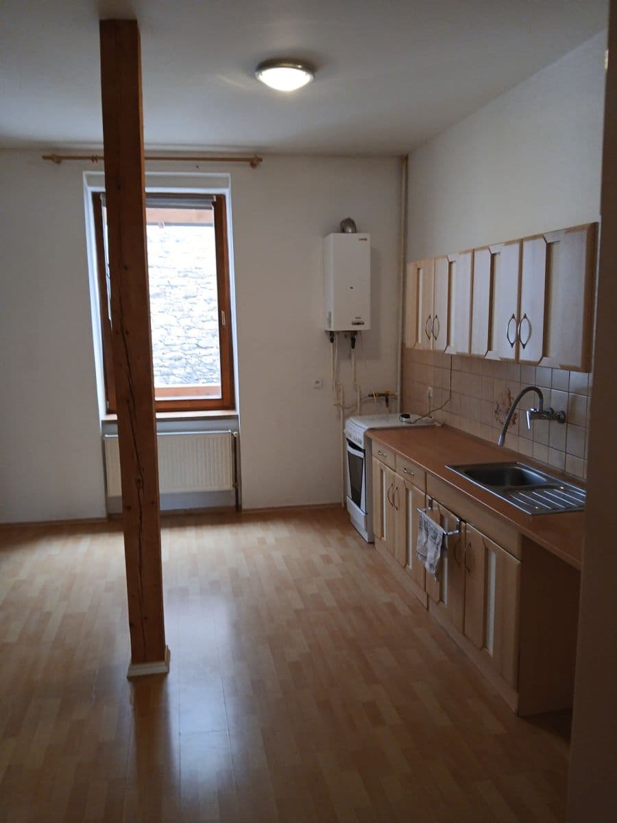 Pronájem bytu 2+1 74 m², Pod Branou, Příbram, Středočeský kraj Pronájem bytu 2+1 74 m², Pod Branou, Příbram, Středočeský kraj