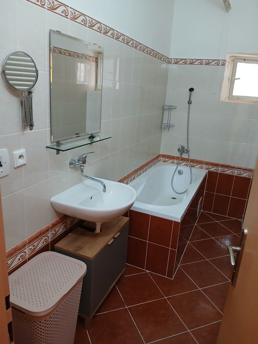 Pronájem bytu 2+1 74 m², Pod Branou, Příbram, Středočeský kraj Pronájem bytu 2+1 74 m², Pod Branou, Příbram, Středočeský kraj