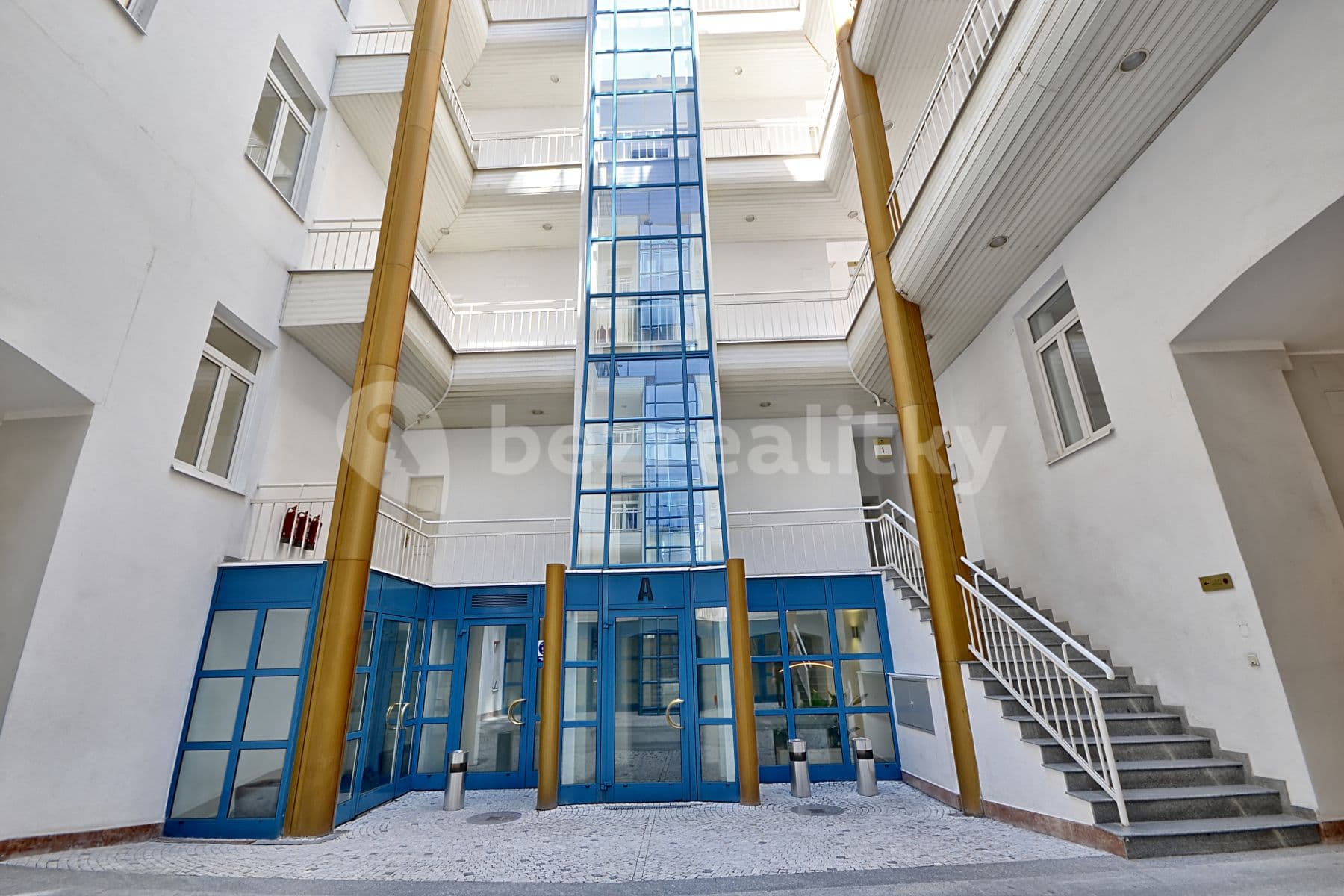 Pronájem kanceláře 120 m², Krakovská, Praha, Praha Pronájem kanceláře 120 m², Krakovská, Praha, Praha