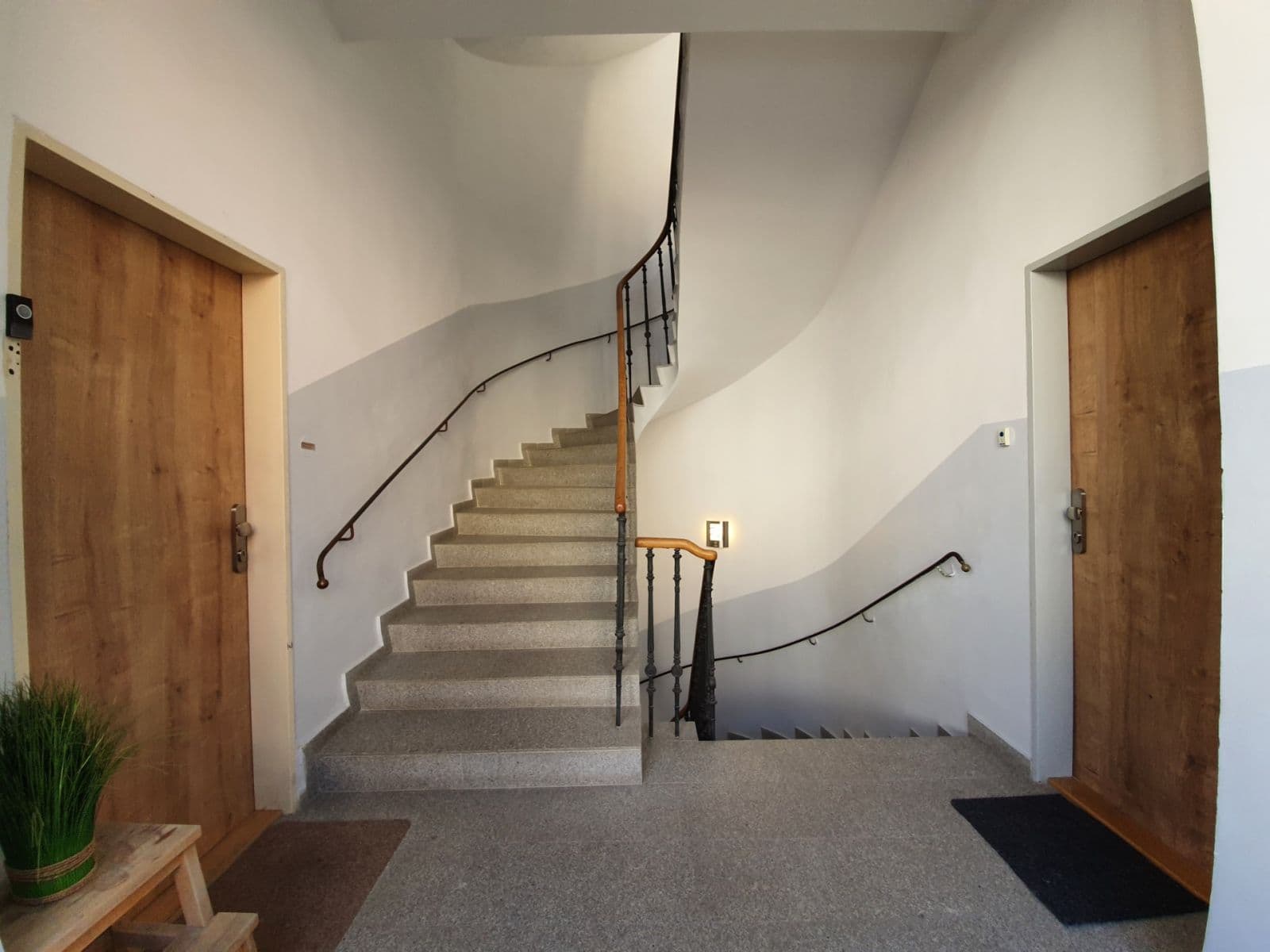 Pronájem bytu 1+1 40 m², Plzeňská, Praha, Praha Pronájem bytu 1+1 40 m², Plzeňská, Praha, Praha
