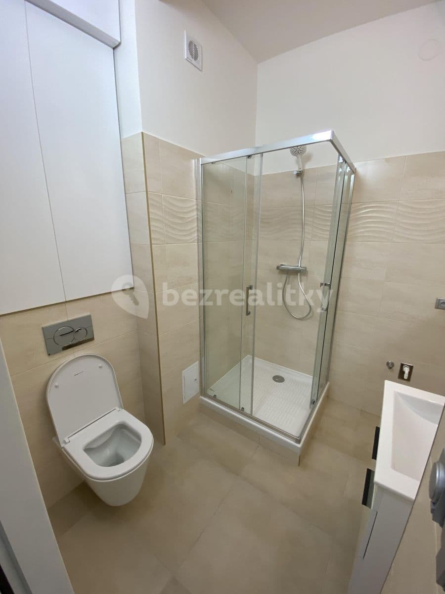 Pronájem bytu 2+1 55 m², Krátká, Praha, Praha Pronájem bytu 2+1 55 m², Krátká, Praha, Praha