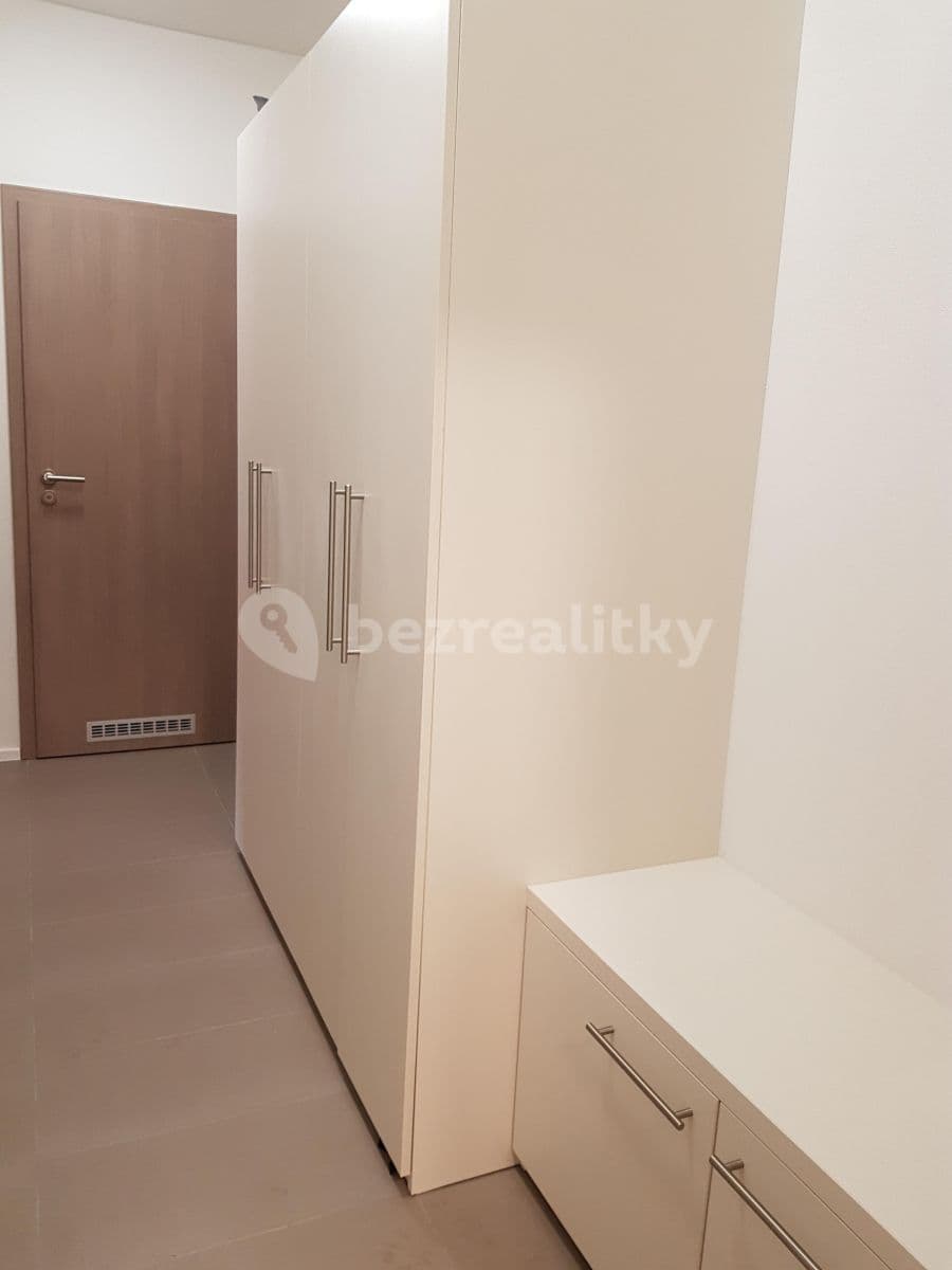 Pronájem bytu 1+kk 40 m², Turgeněvova, Brno, Jihomoravský kraj Pronájem bytu 1+kk 40 m², Turgeněvova, Brno, Jihomoravský kraj